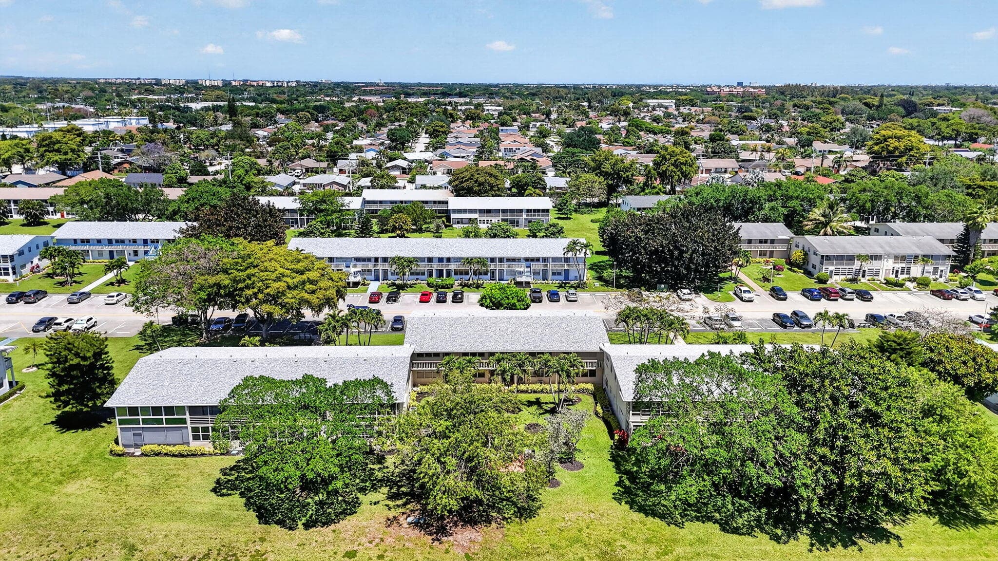 492 W Tilford W, Deerfield Beach, FL 33442 — photo 47 of 97