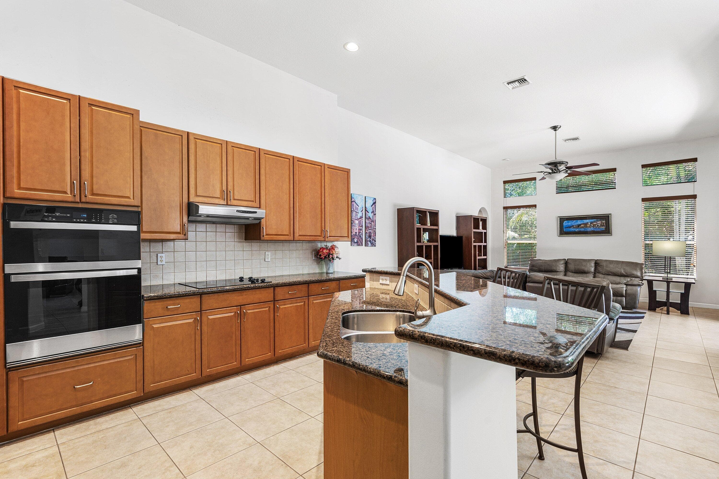 4972 Forest Dale Drive, Lake Worth, FL 33449 — photo 9 of 31