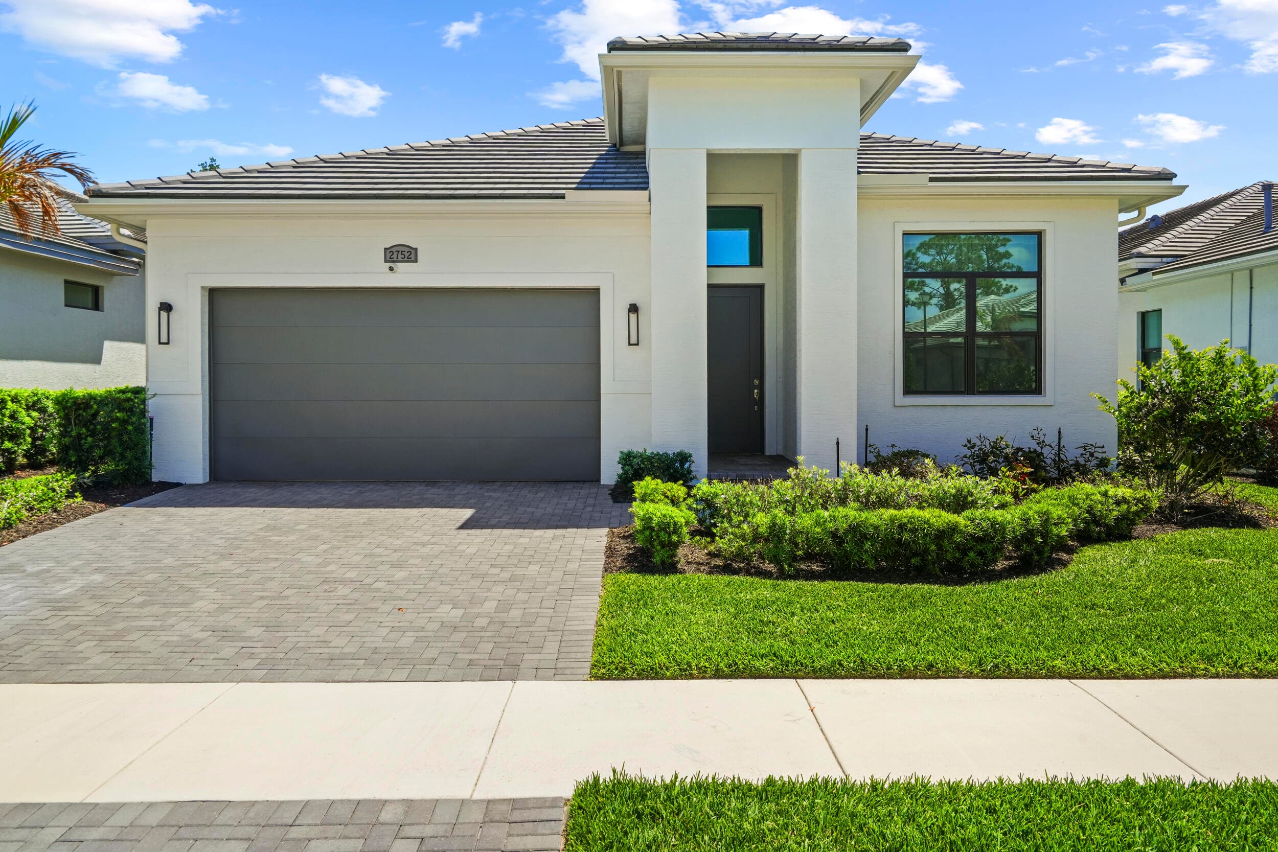2752 SE Ashfield Drive, Port St. Lucie, FL 34984 — photo 1 of 39