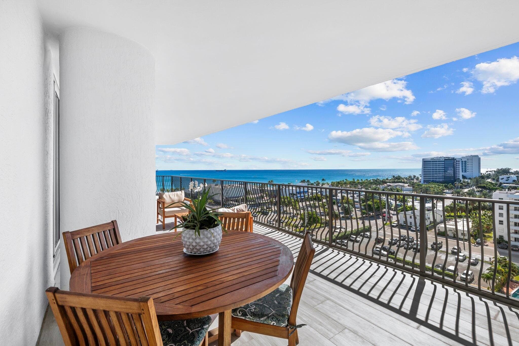 100 S Birch Road 1004, Fort Lauderdale, FL 33316 — photo 10 of 39