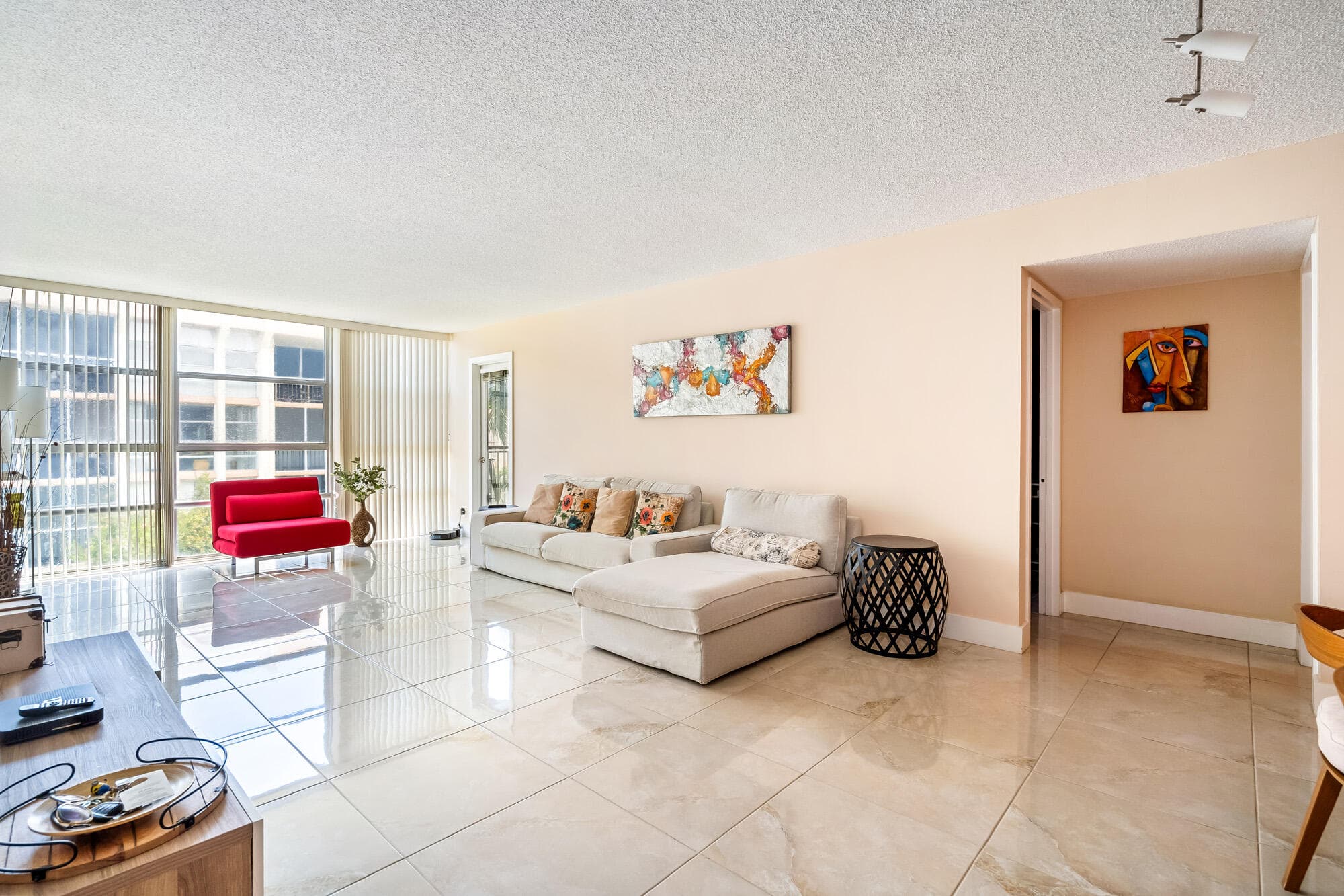2000 Atlantic Shores Boulevard Apt 410, Hallandale Beach, FL 33009 — photo 12 of 53