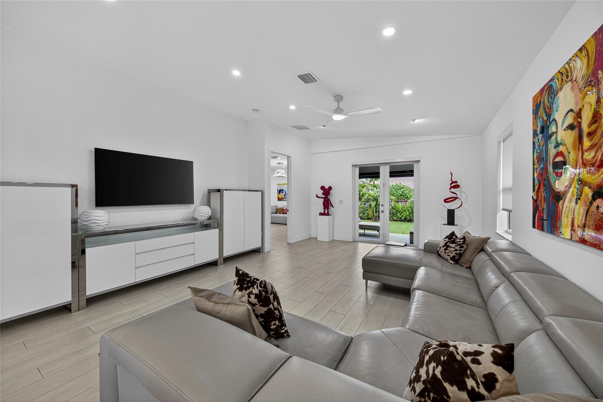 21 NE 25th Street, Wilton Manors, FL 33305 — photo 14 of 51