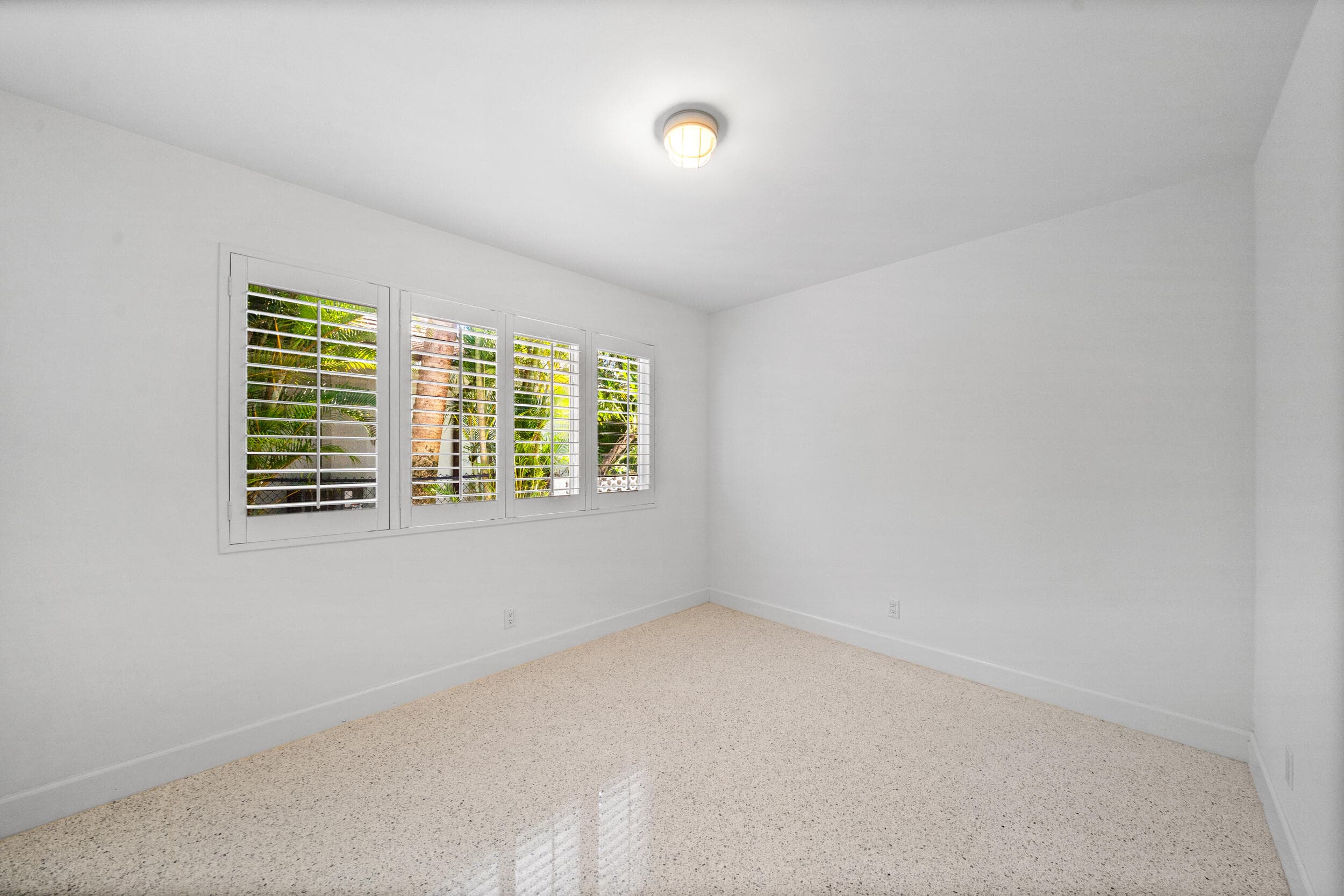 2259 Ibis Isle Road E, Palm Beach, FL 33480 — photo 18 of 35