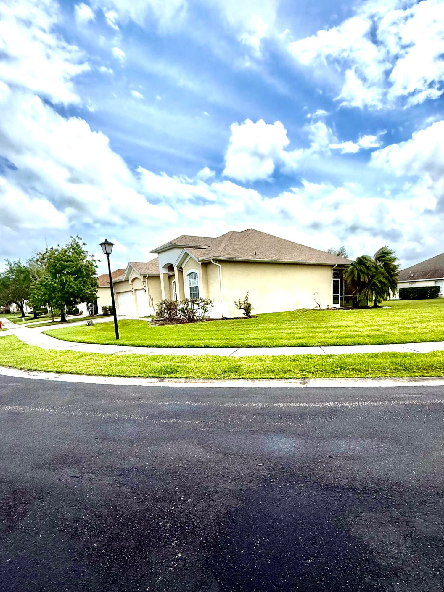 408 N Key Lime Sq Square SW, Vero Beach, FL 32968 — photo 3 of 35