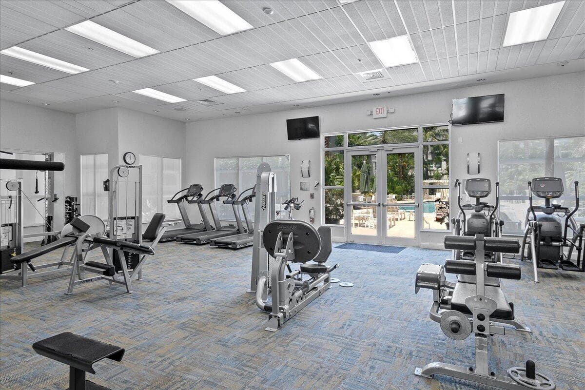 600 S Dixie Highway 401, West Palm Beach, FL 33401 — photo 32 of 33