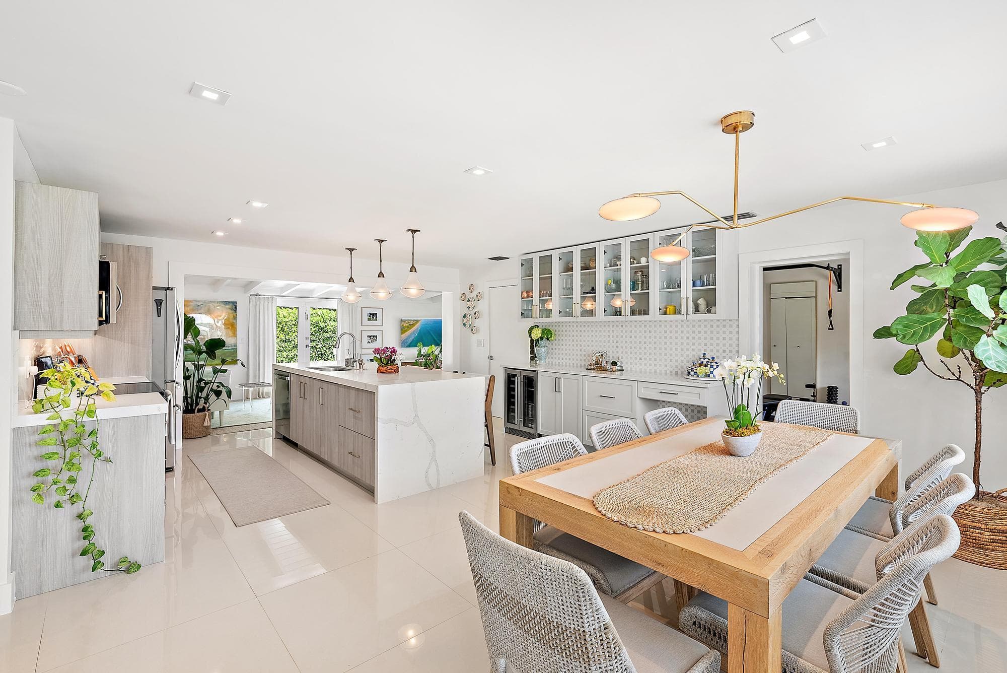 8001 Arlington Place, West Palm Beach, FL 33405 — photo 5 of 35