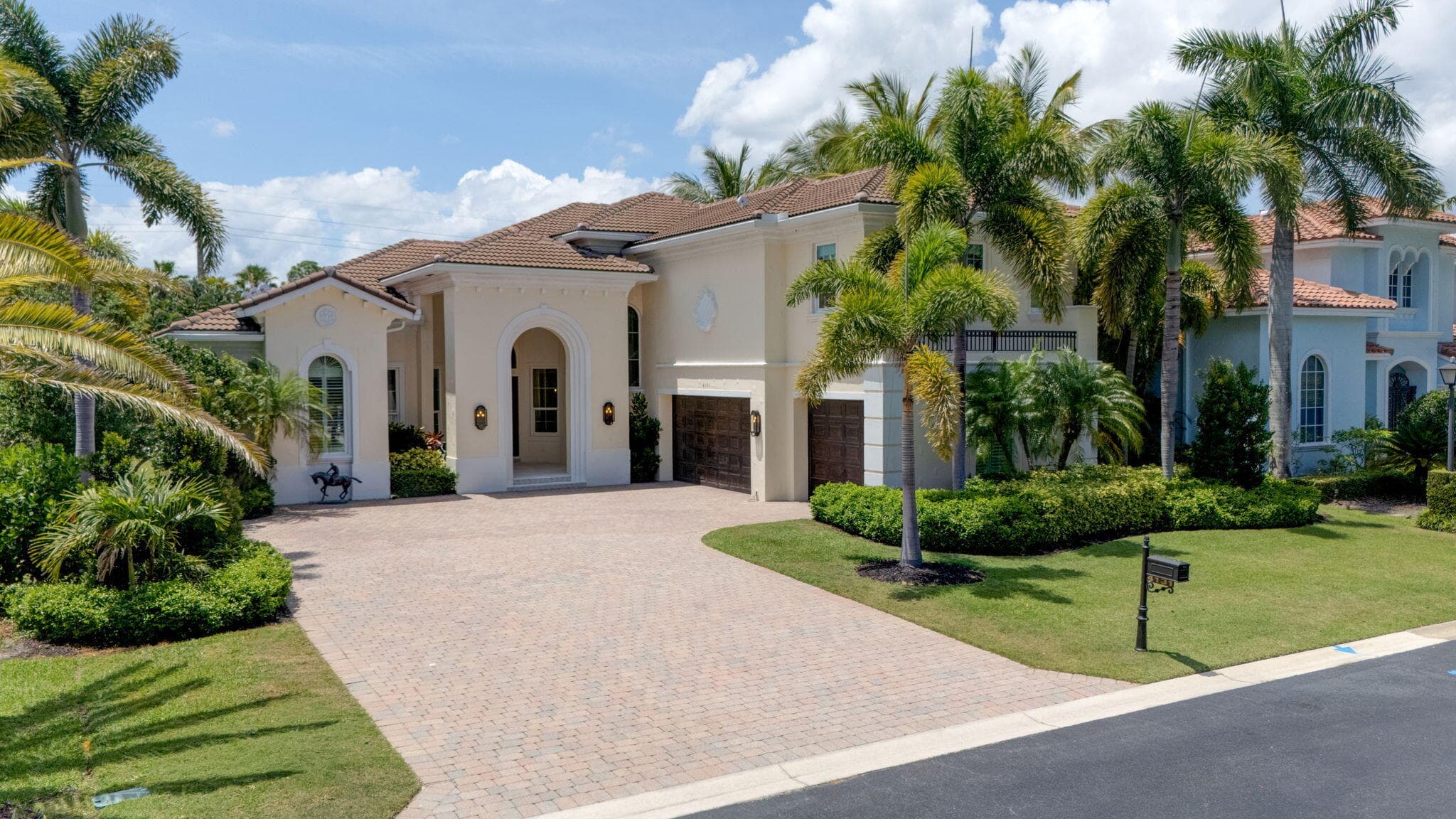 4131 Venetia Way, Palm Beach Gardens, FL 33418 — photo 1 of 114