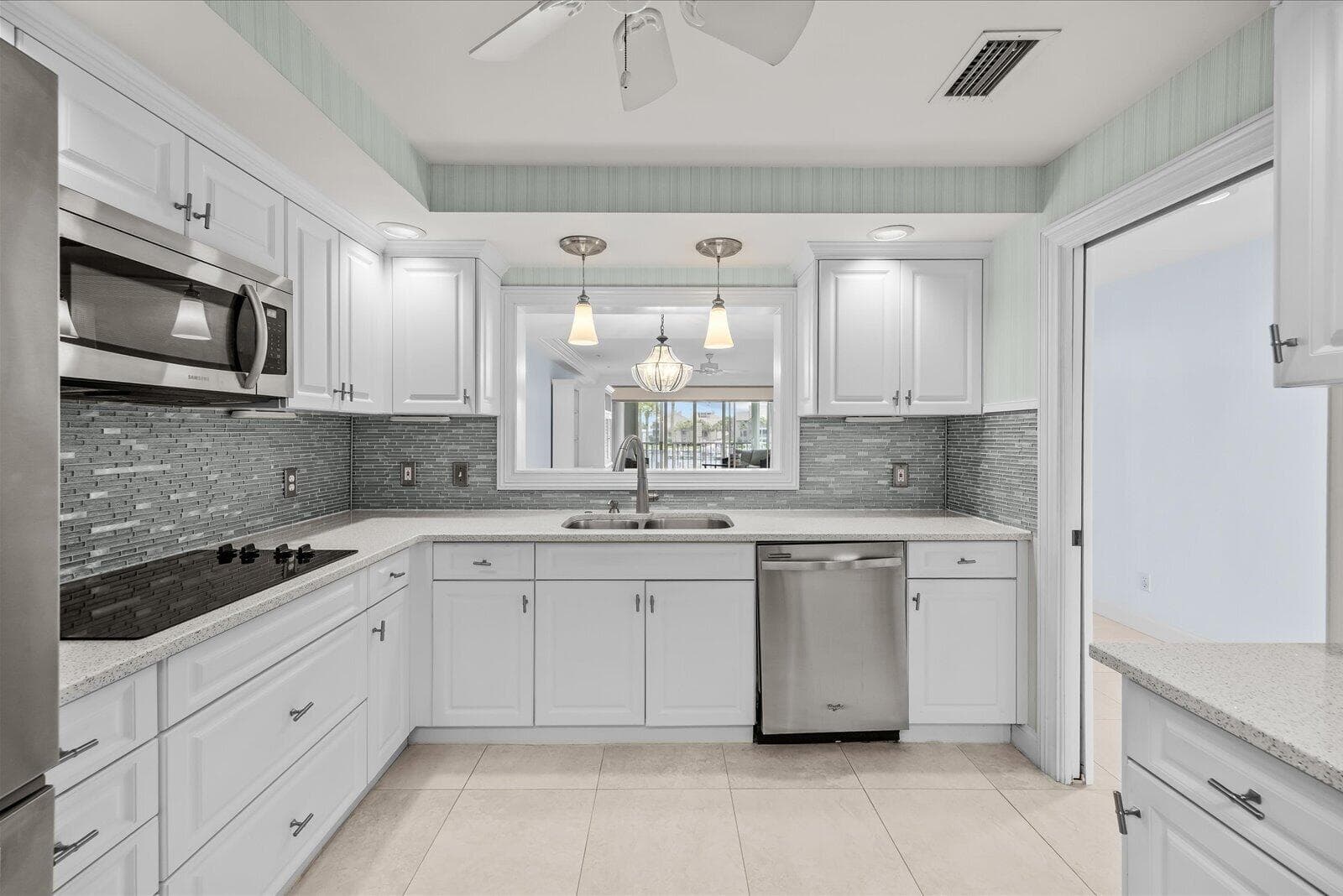 1903 Bay Road 206, Vero Beach, FL 32963 — photo 5 of 31