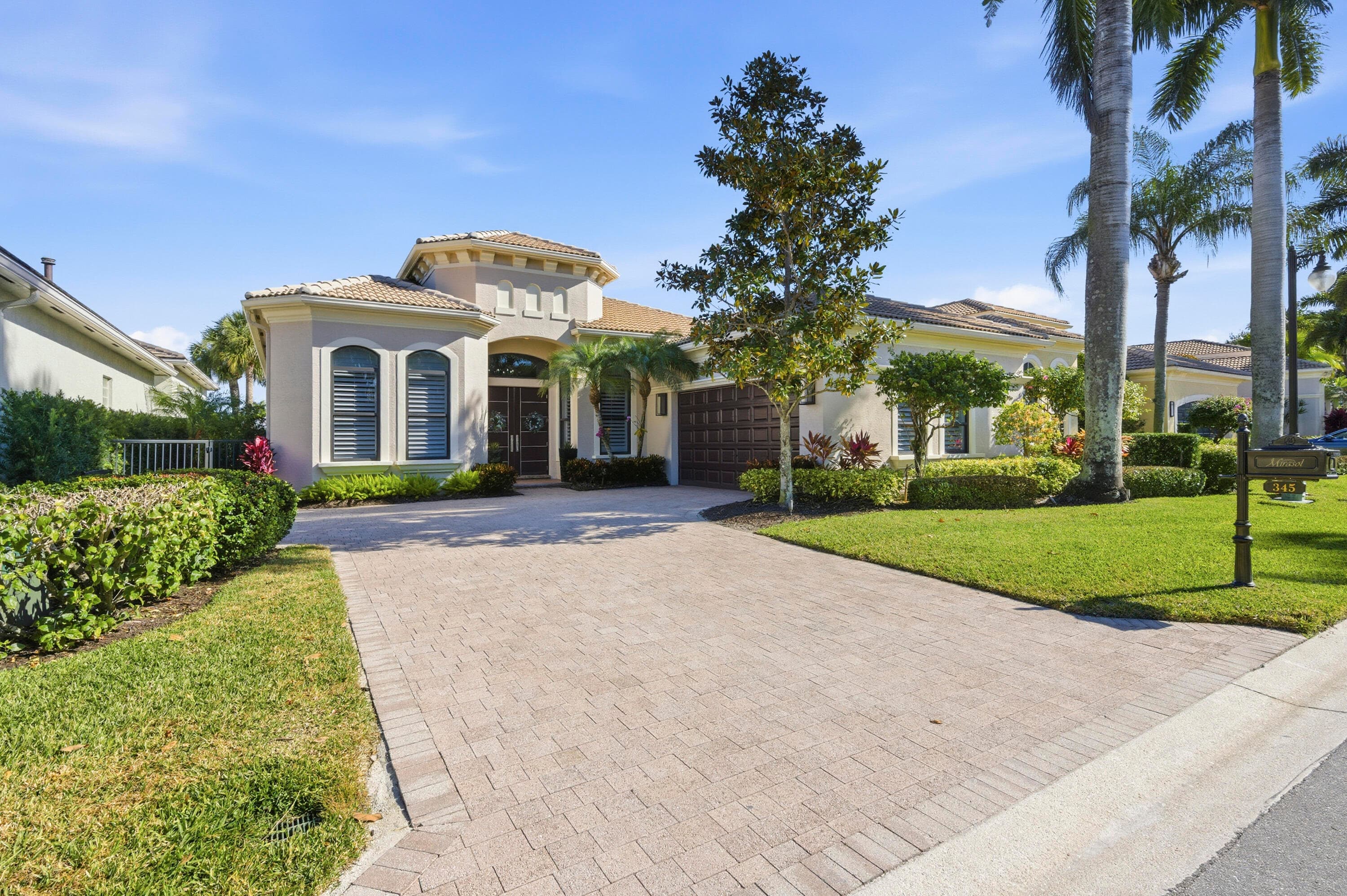 345 Vizcaya Drive, Palm Beach Gardens, FL 33418 — photo 1 of 34