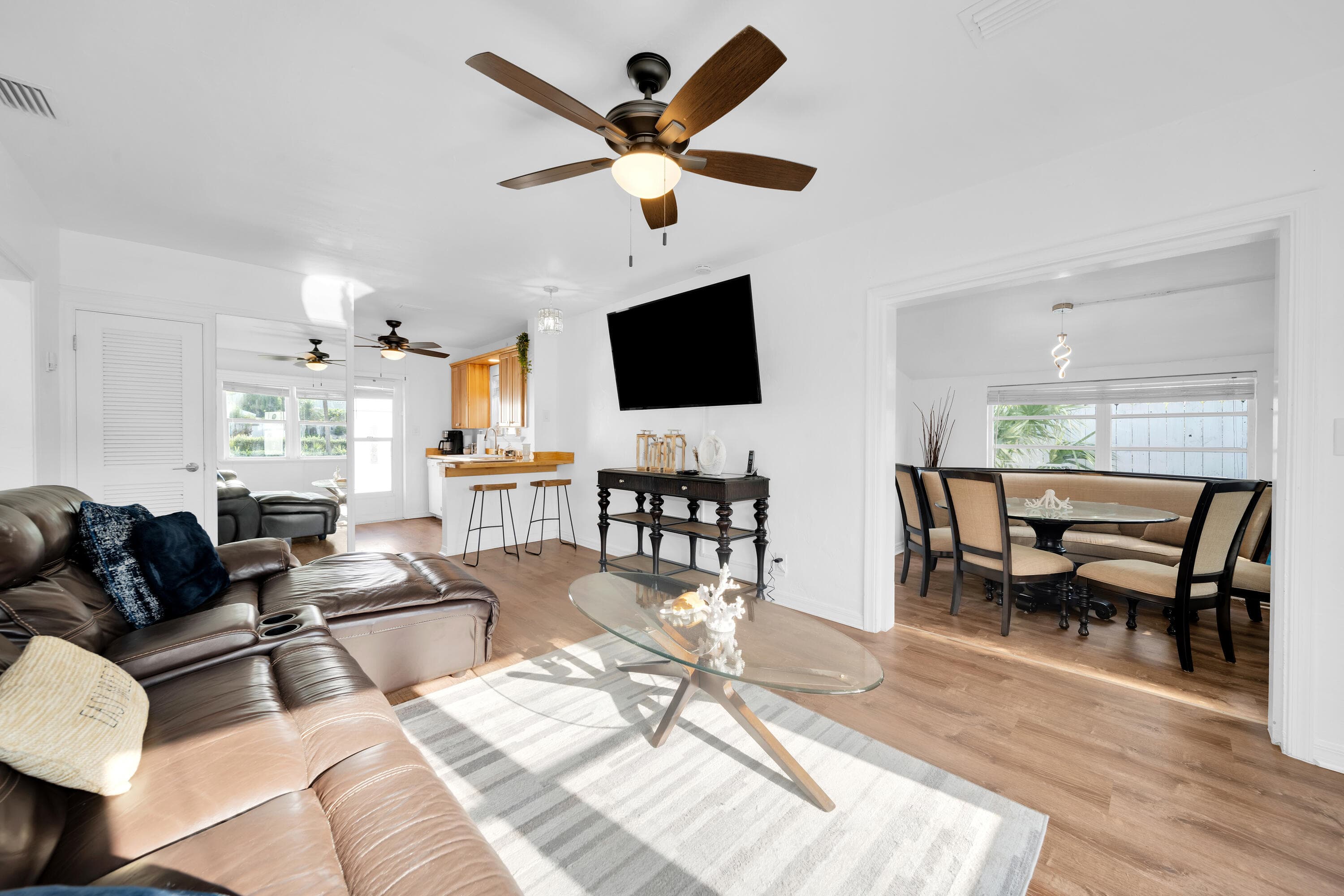 2317 N Ocean Boulevard E 2319, Fort Lauderdale, FL 33305 — photo 1 of 14