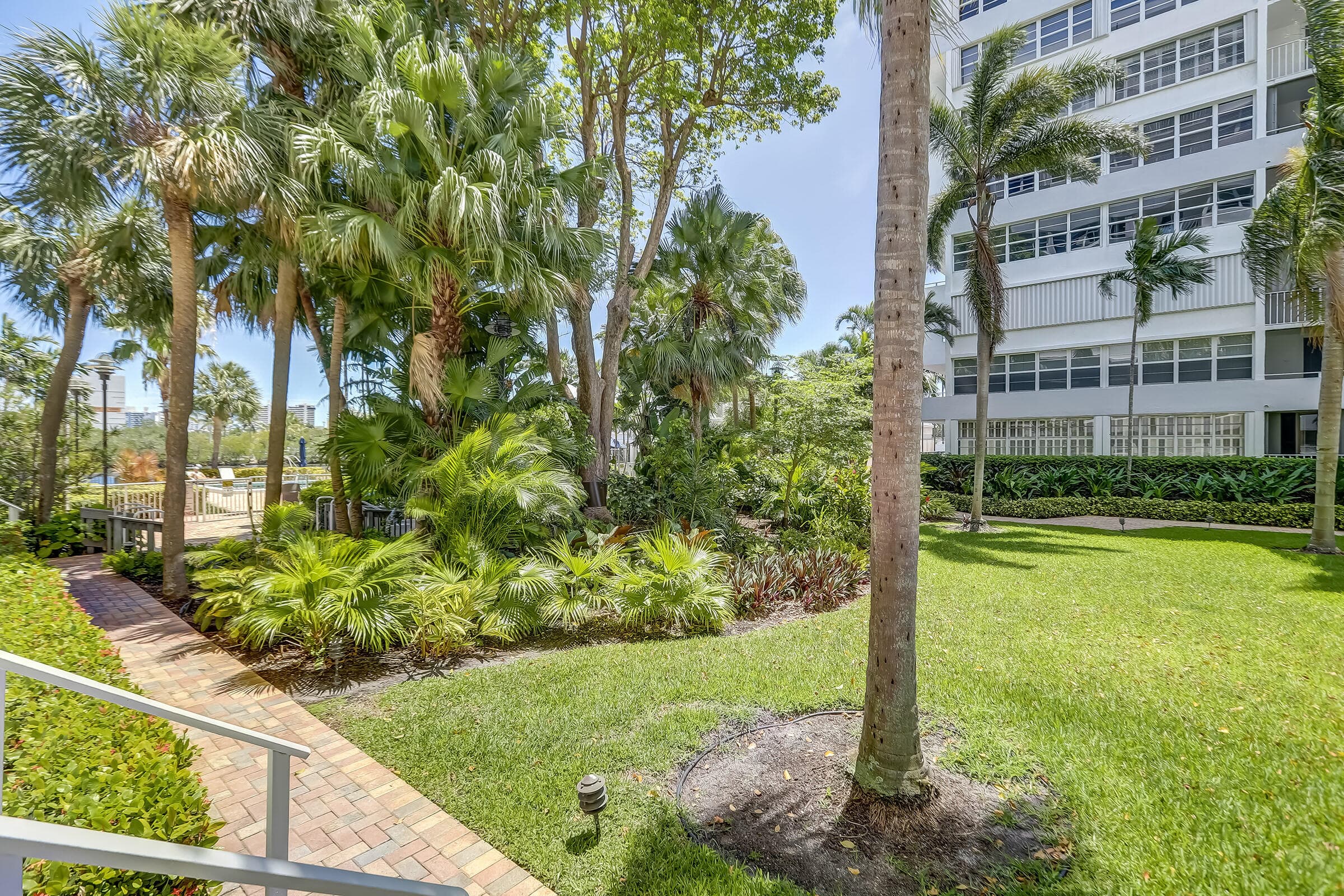 1170 N Federal Highway 501, Fort Lauderdale, FL 33304 — photo 63 of 82