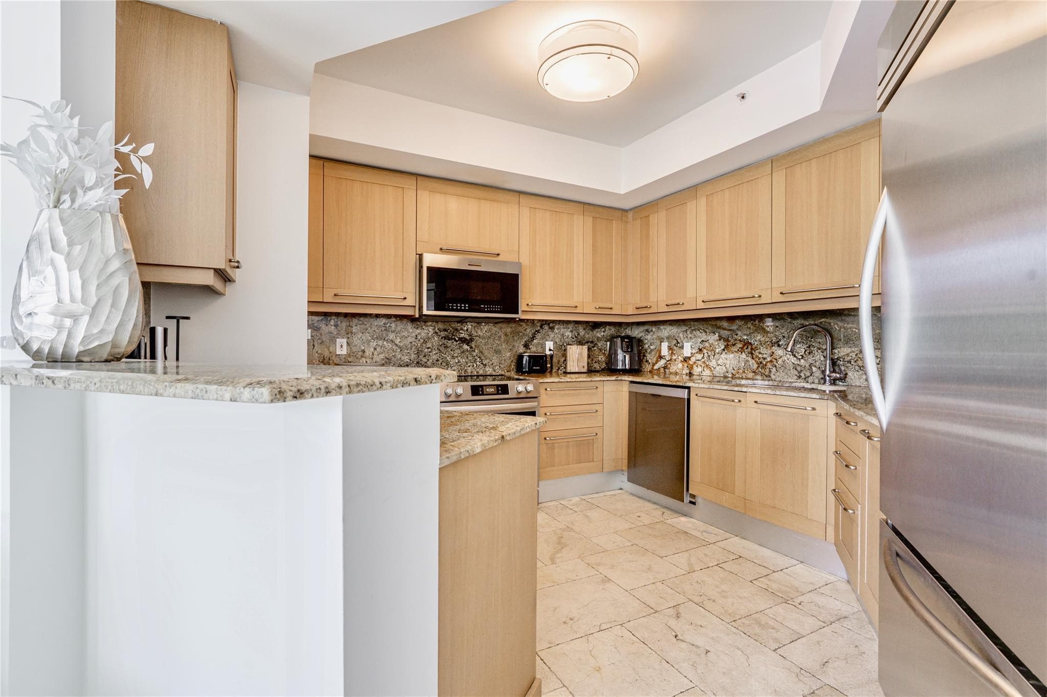 333 Las Olas Way 404, Fort Lauderdale, FL 33301 — photo 5 of 52