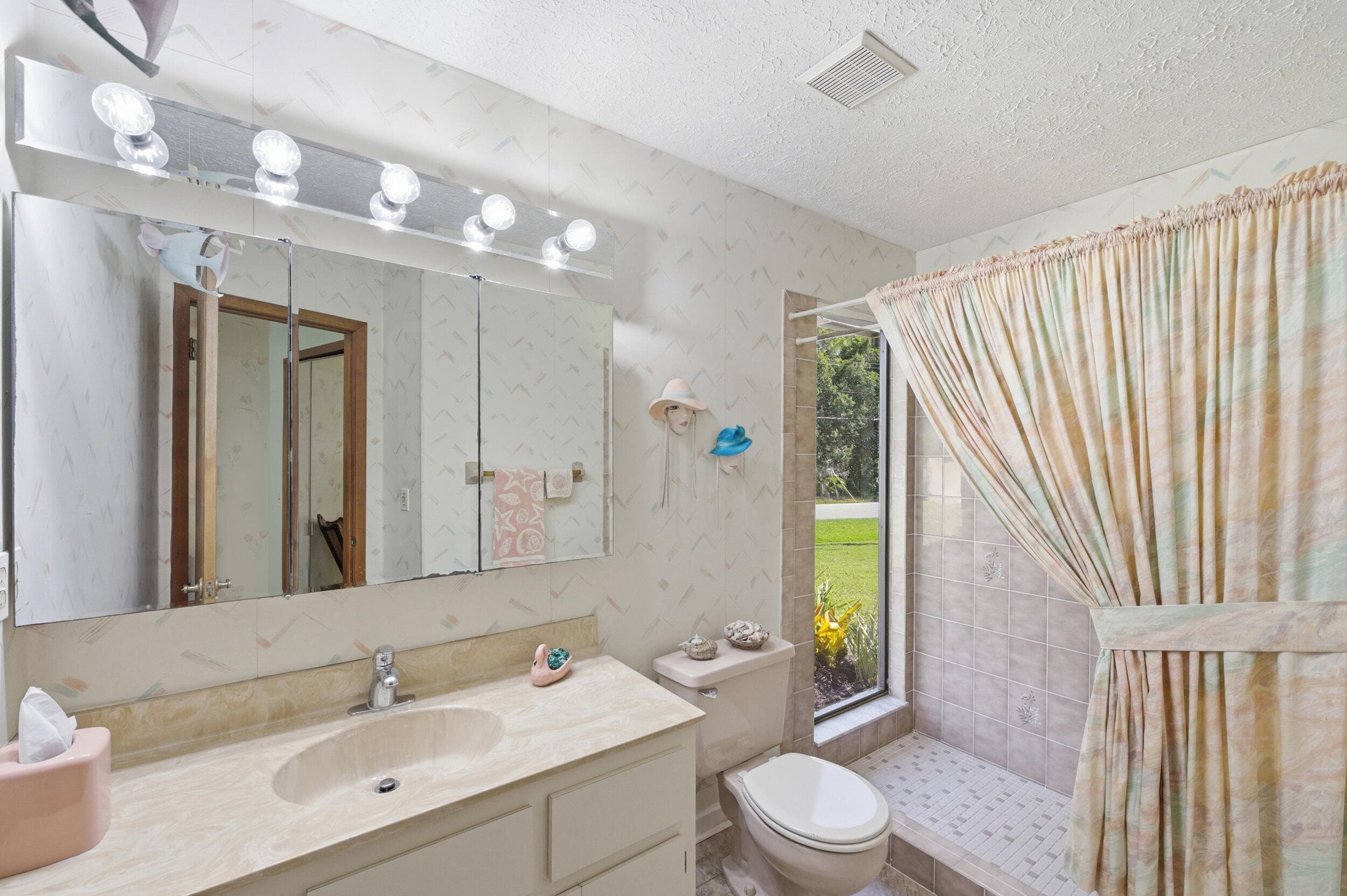 1199 SE Proctor Lane, Port St. Lucie, FL 34983 — photo 10 of 47