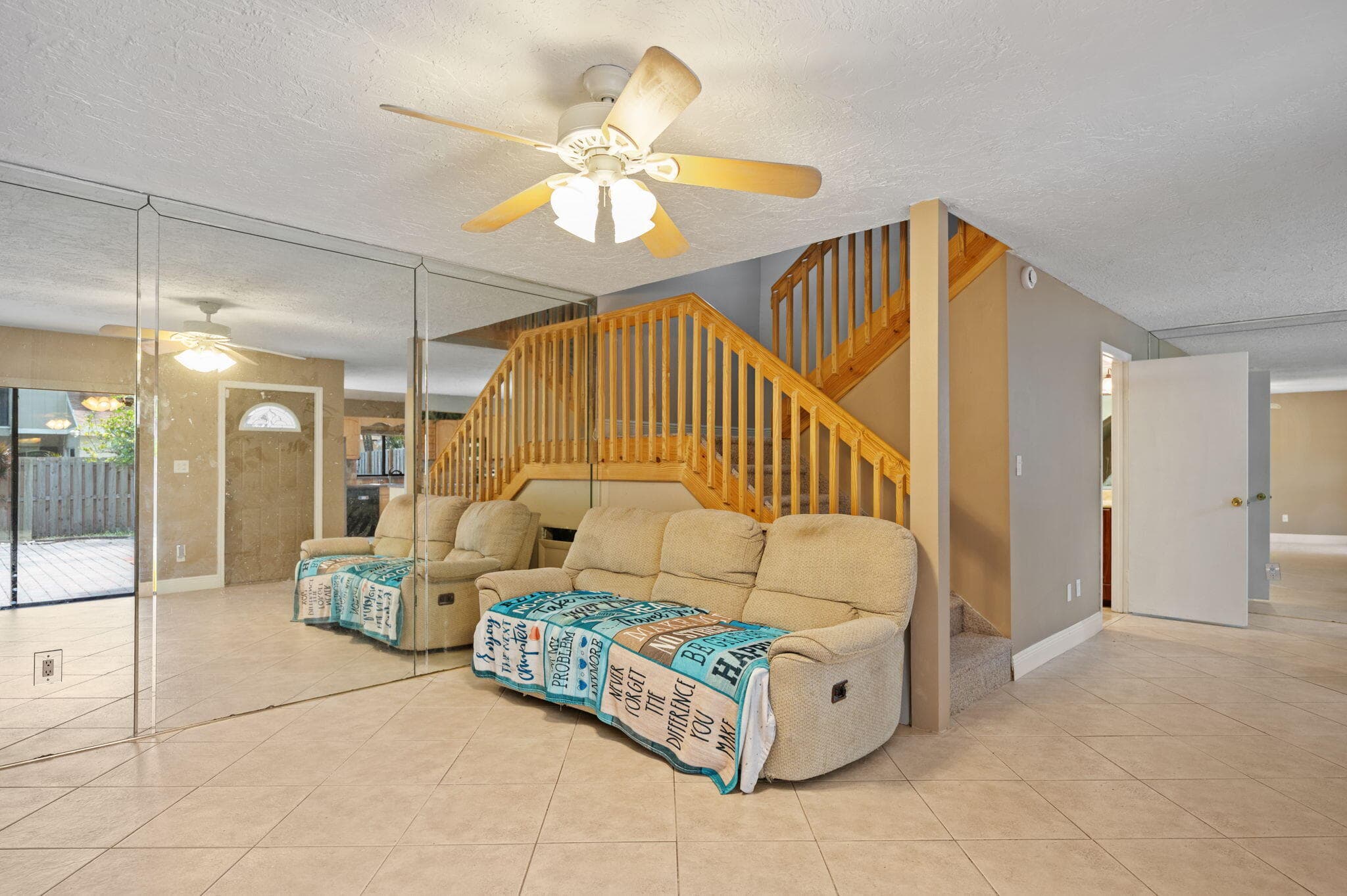 620 Commodore Drive, Plantation, FL 33325 — photo 5 of 36