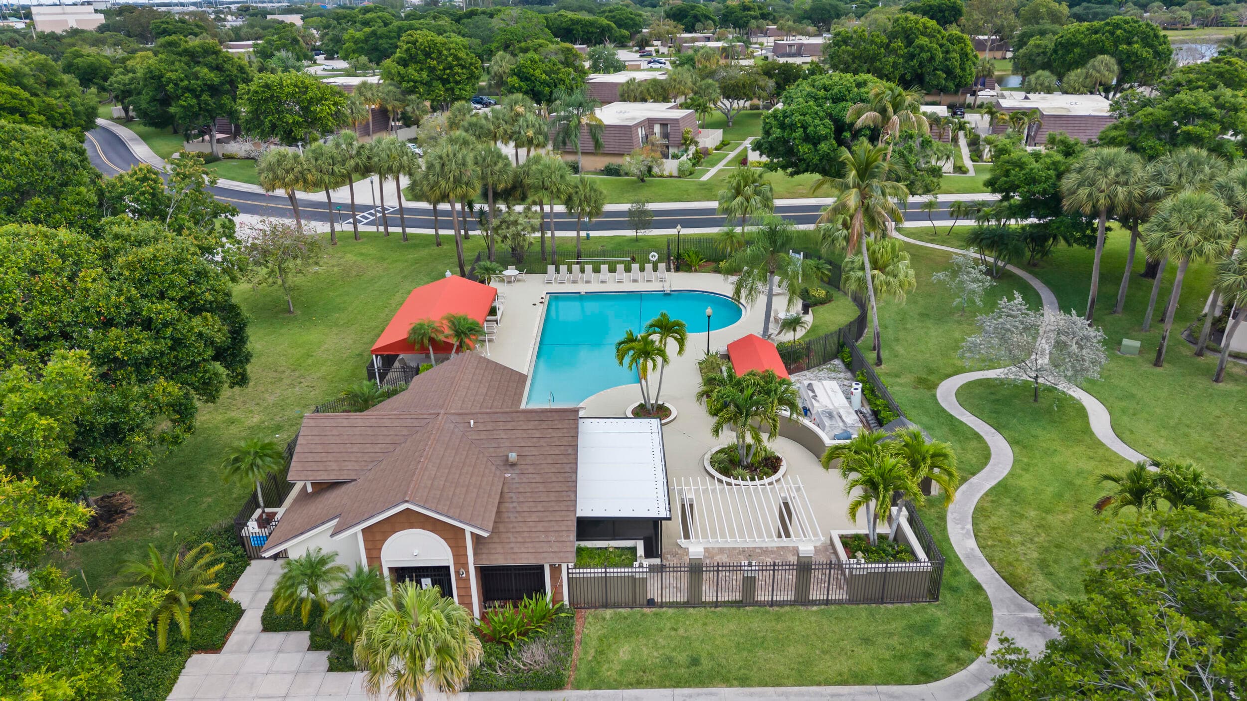 7707 77th Way 7707, West Palm Beach, FL 33407 — photo 26 of 32