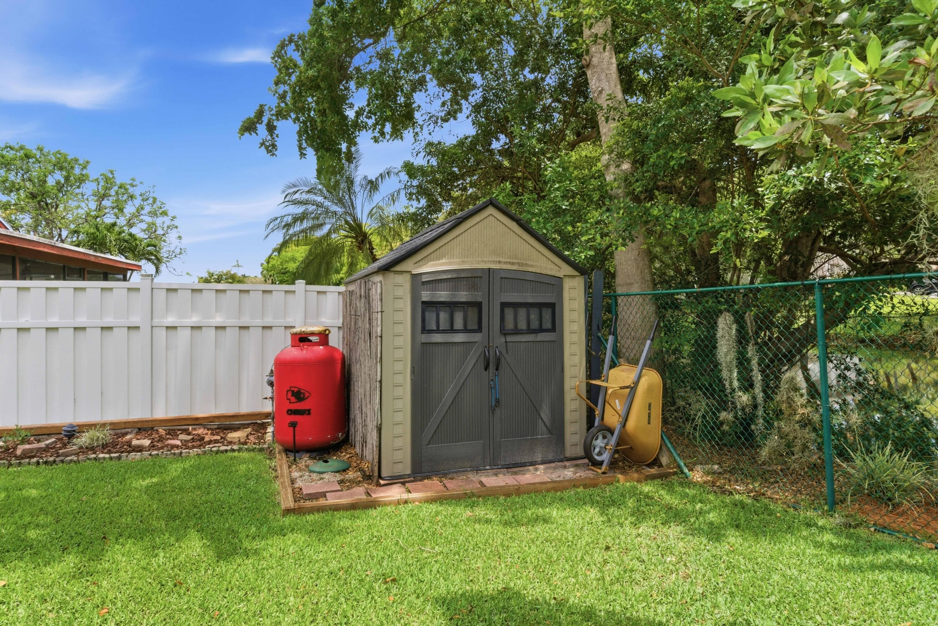 2326 NW 120th Way, Coral Springs, FL 33065 — photo 41 of 48