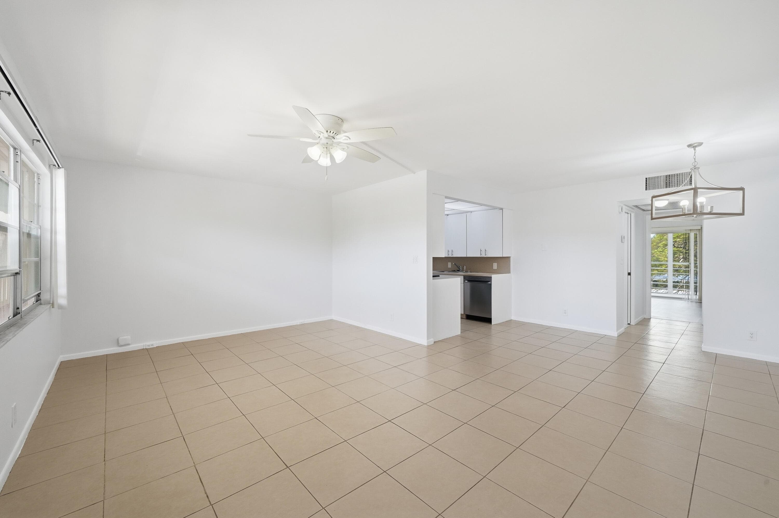 2401 Antigua Circle J3, Coconut Creek, FL 33066 — photo 5 of 26