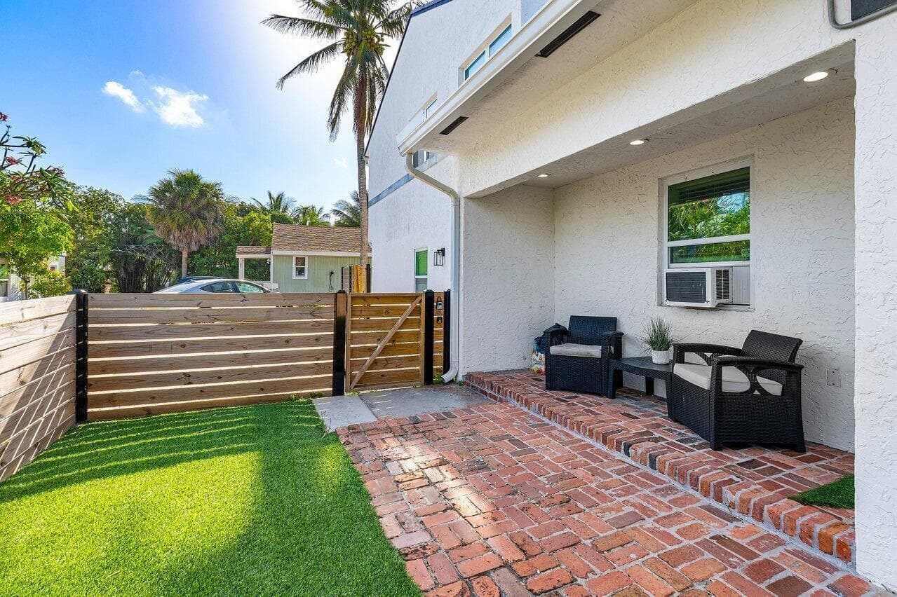 4603 N Ocean Boulevard, Boynton Beach, FL 33435 — photo 8 of 55