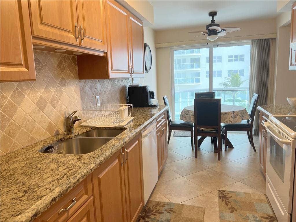3400 Galt Ocean Drive 203s, Fort Lauderdale, FL 33308 — photo 3 of 25