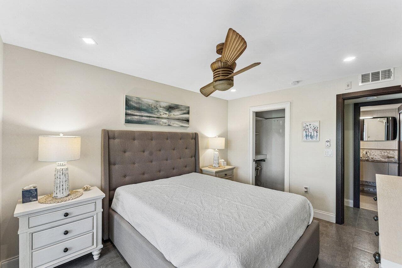 1027 Farnham O 1027, Deerfield Beach, FL 33442 — photo 15 of 22