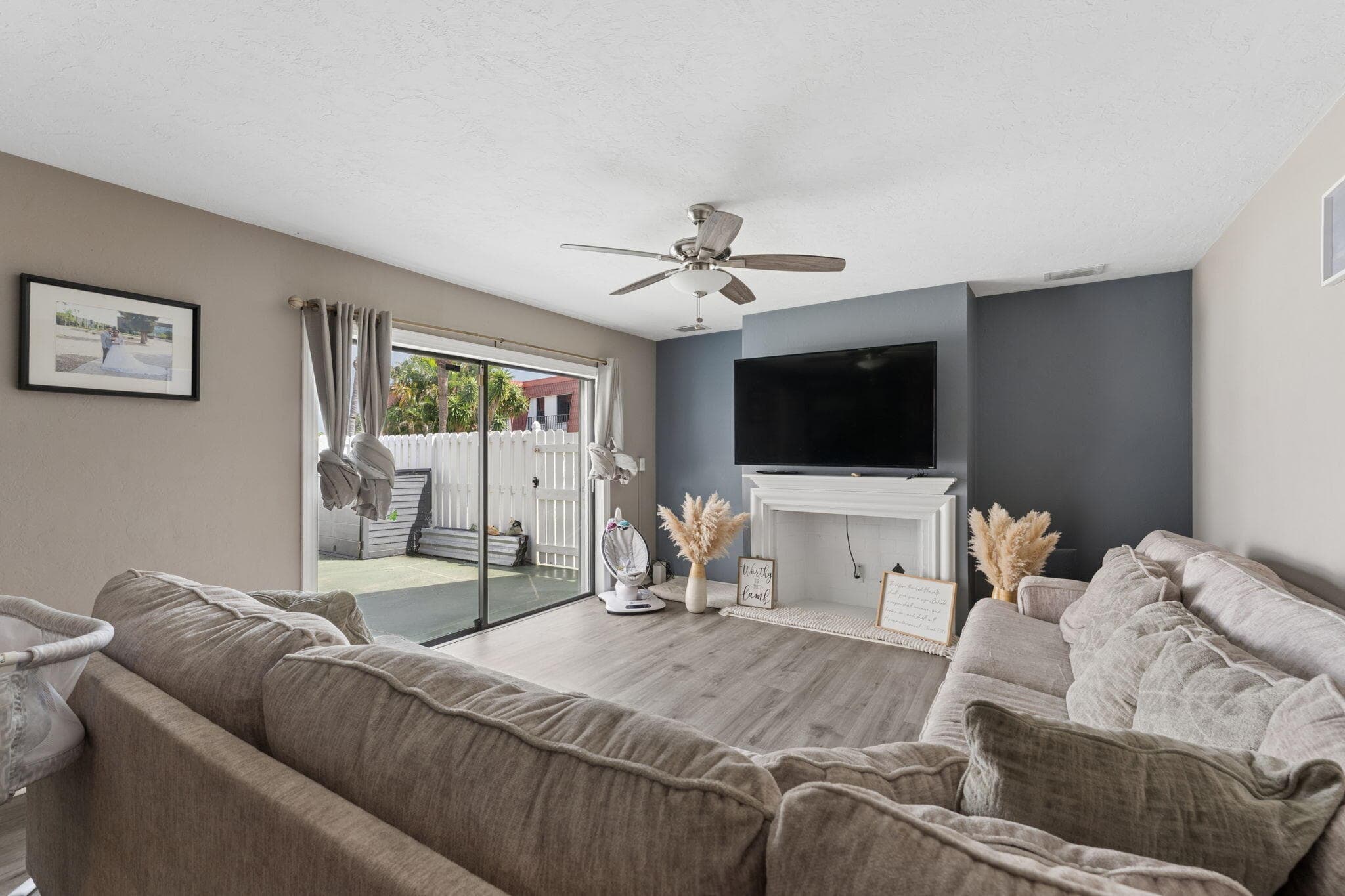 1425 Oxford Lane, Boynton Beach, FL 33426 — photo 5 of 16