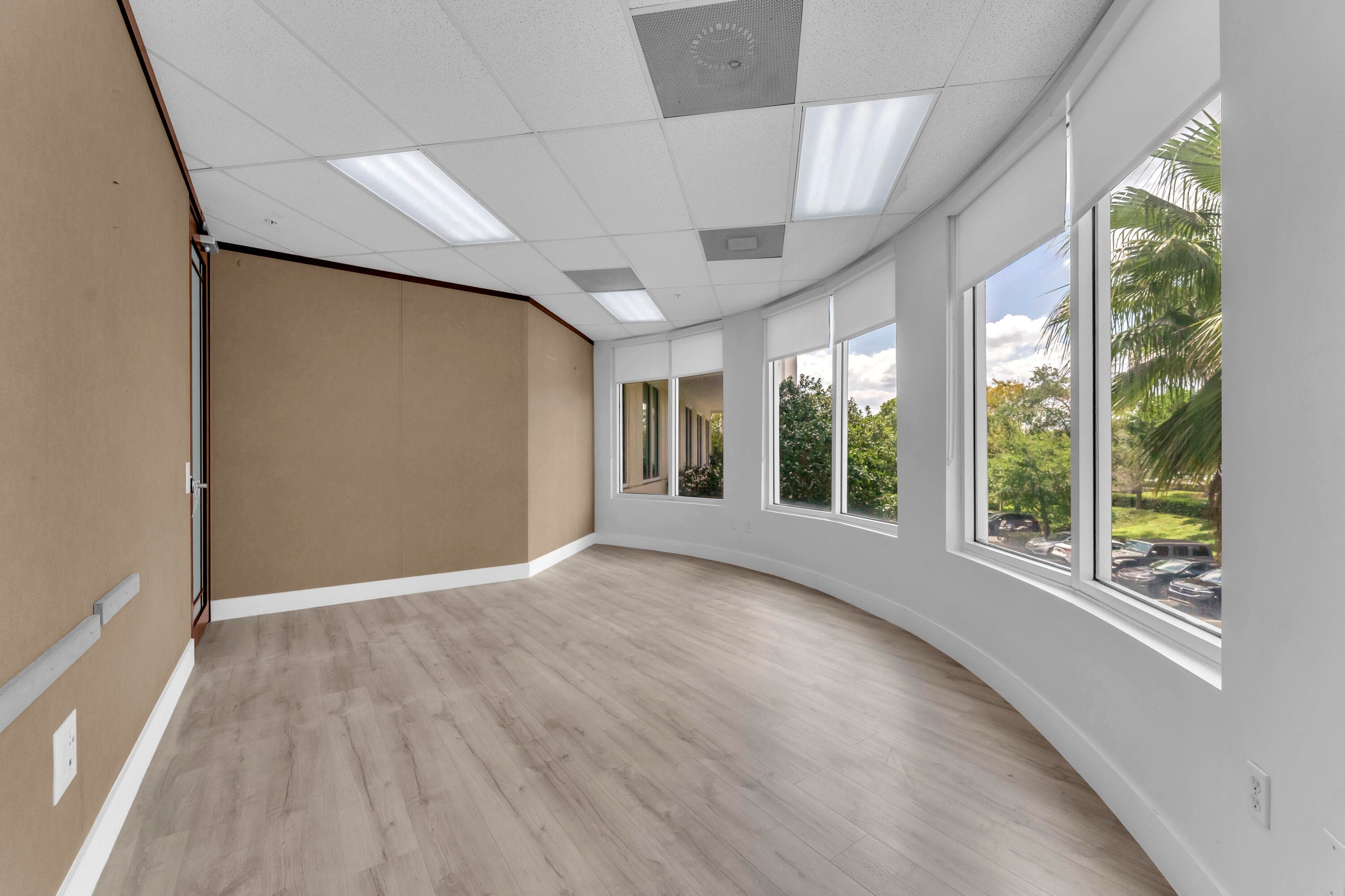 1820 N Corporate Lakes Boulevard 201, Weston, FL 33326 — photo 15 of 21