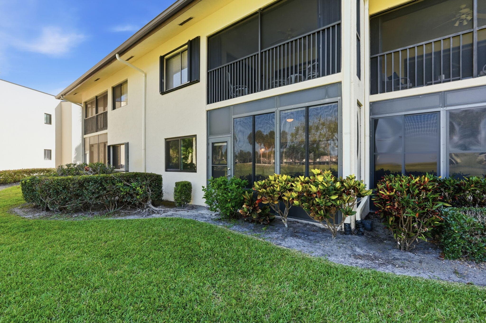 6901 SE Constitution Boulevard 102, Hobe Sound, FL 33455 — photo 37 of 53