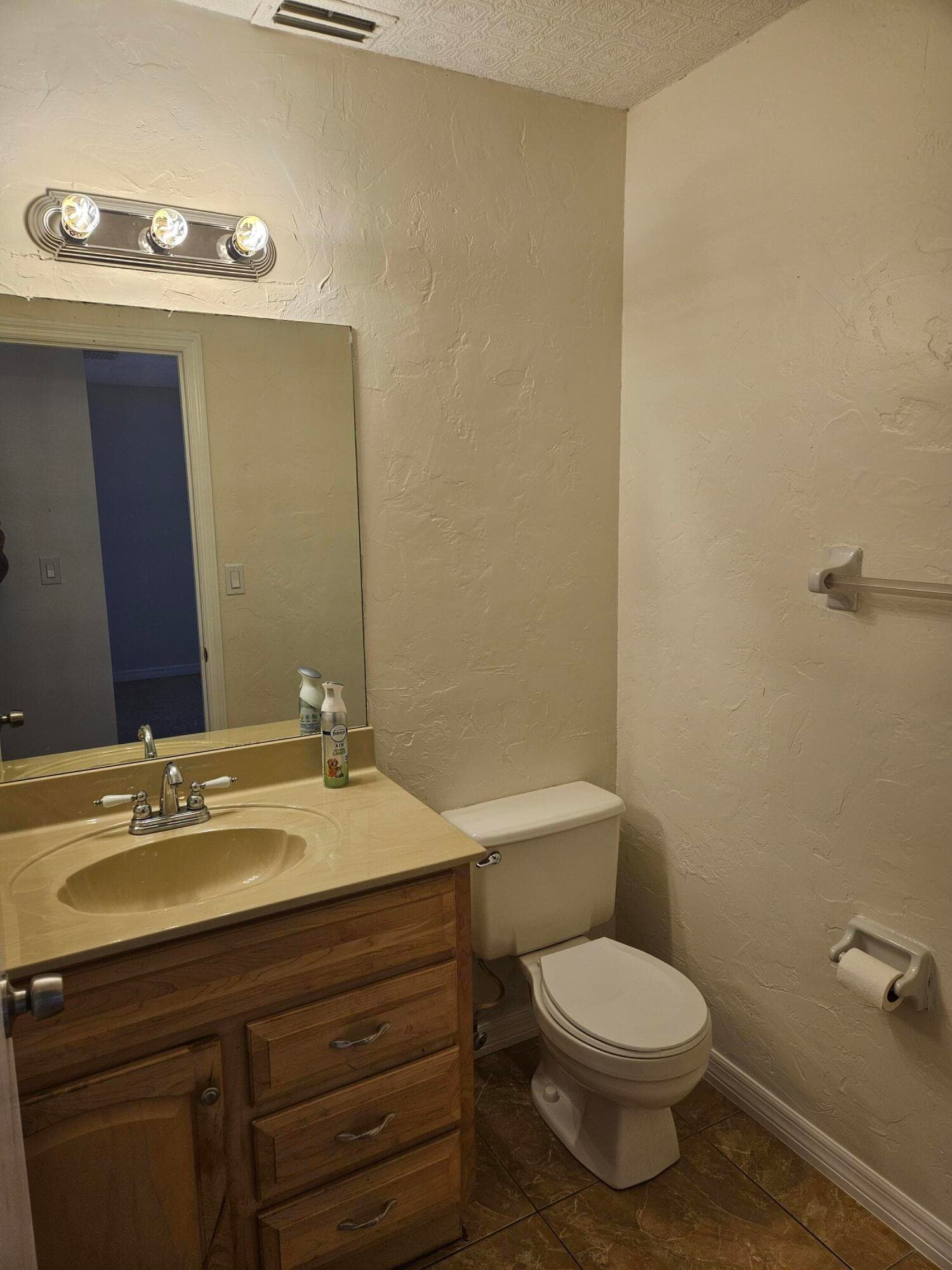 2050 Oleander Boulevard 10-108, Fort Pierce, FL 34950 — photo 6 of 9