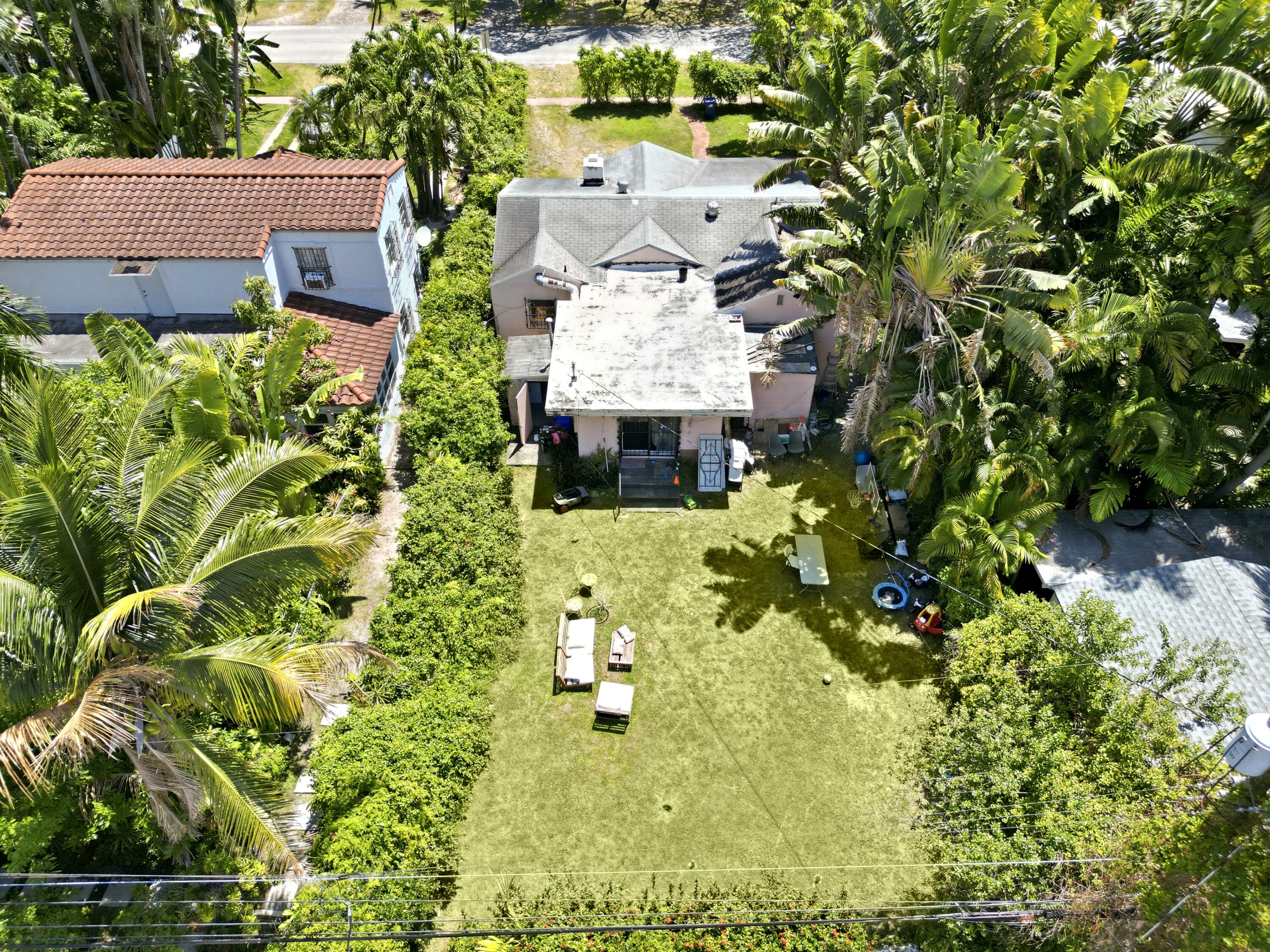 1324 Lenox Avenue, Miami Beach, FL 33139 — photo 8 of 24