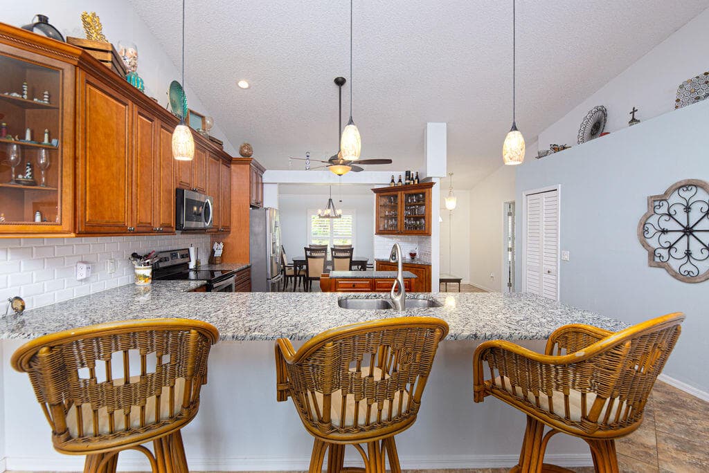 613 SE Dean Terrace, Port St. Lucie, FL 34984 — photo 9 of 43