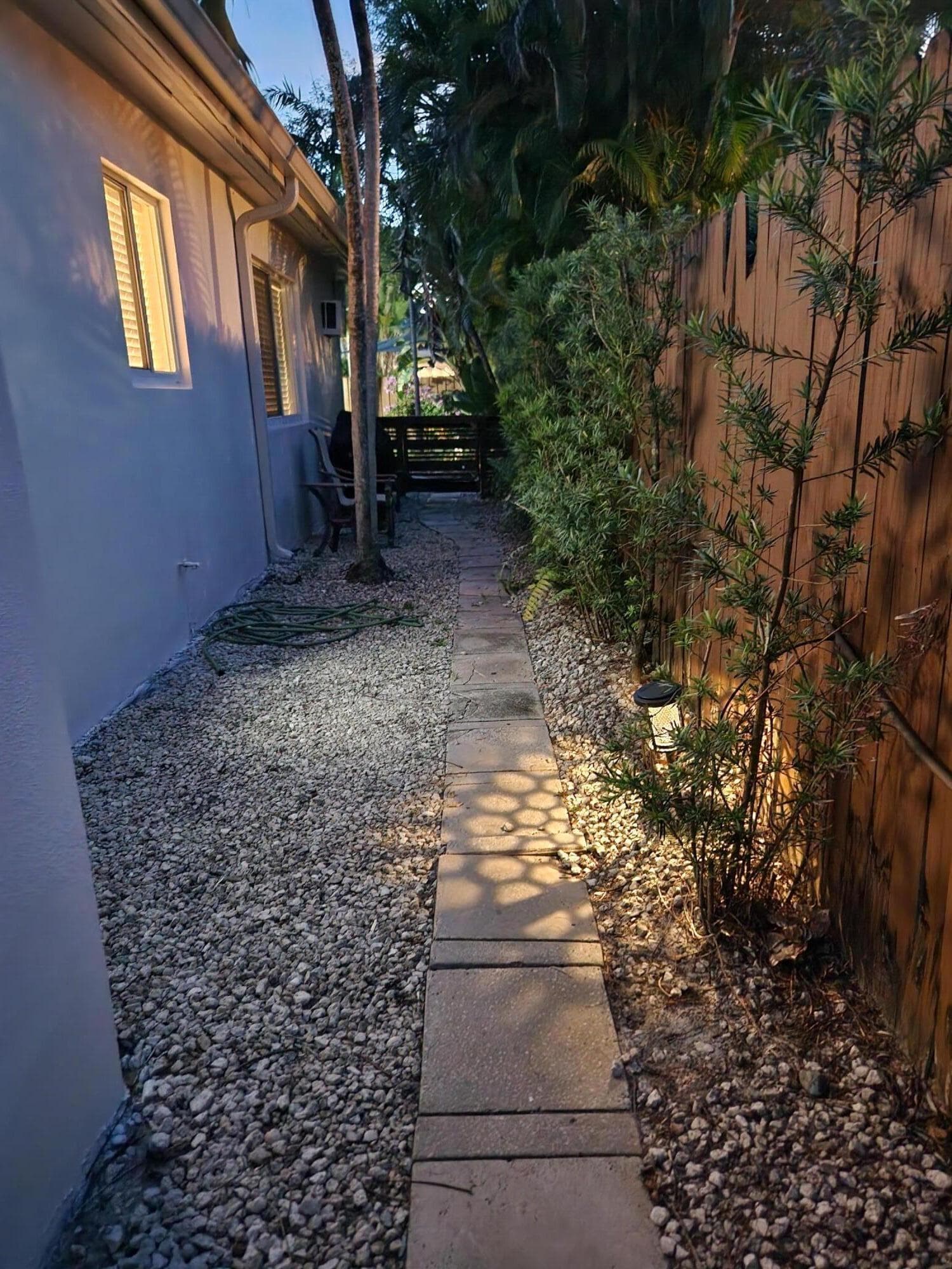 1207 NE 12th Avenue, Fort Lauderdale, FL 33304 — photo 53 of 59