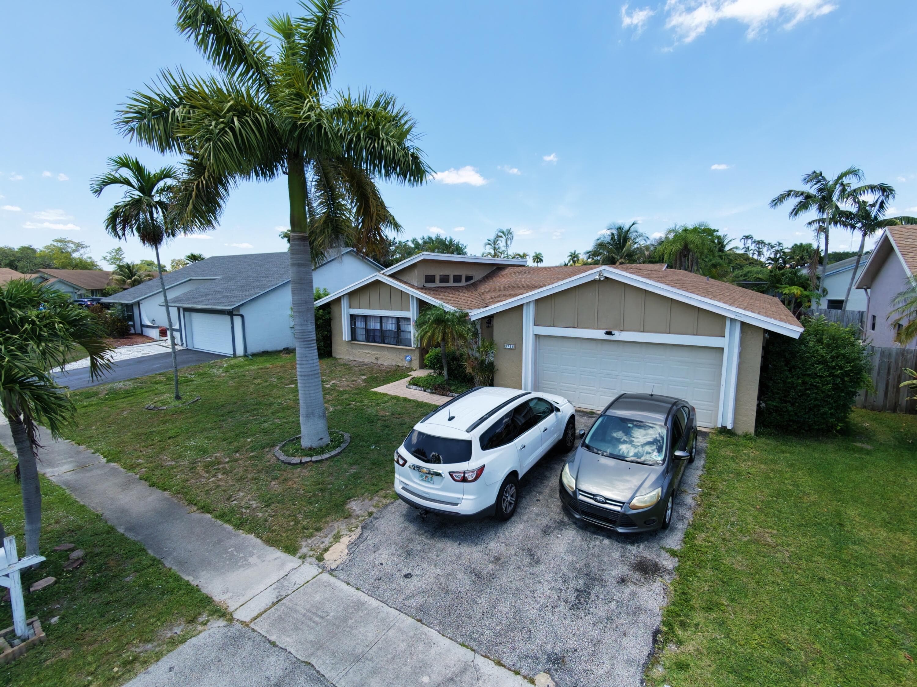 9711 NW 33rd Street, Sunrise, FL 33351 — photo 2 of 31