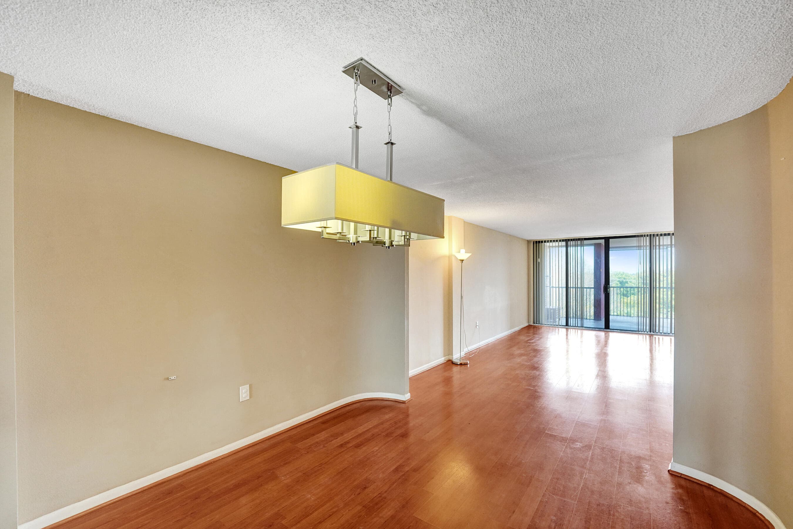 2802 N 46th Avenue B620, Hollywood, FL 33021 — photo 24 of 82