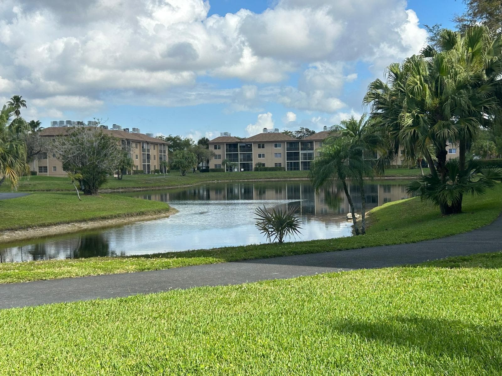 7860 NW 50th Street 305, Lauderhill, FL 33351 — photo 1 of 19