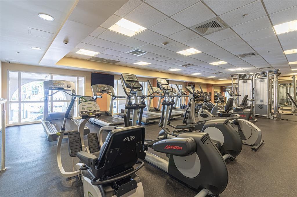511 SE 5th Avenue 1701, Fort Lauderdale, FL 33301 — photo 23 of 52
