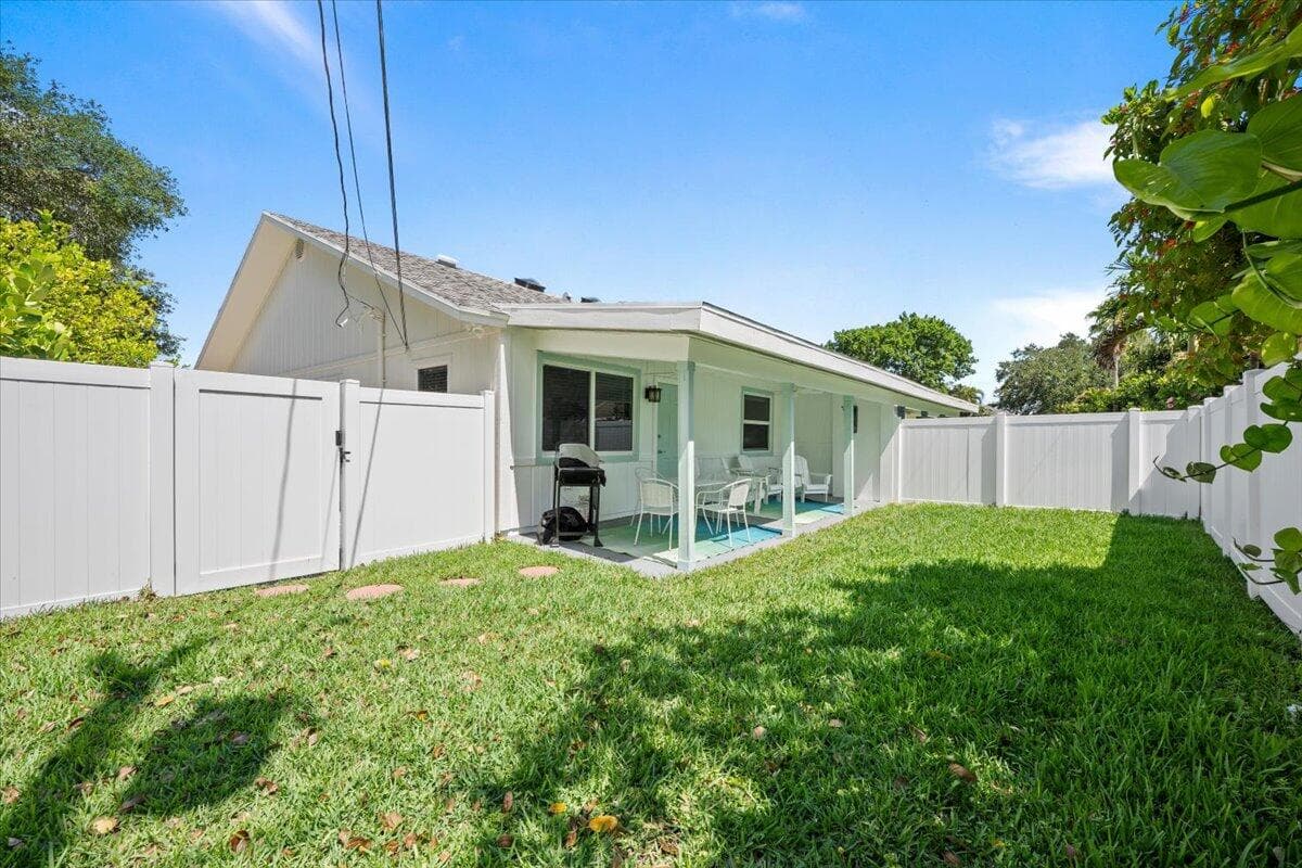 6075 Francis Street, Jupiter, FL 33458 — photo 24 of 39