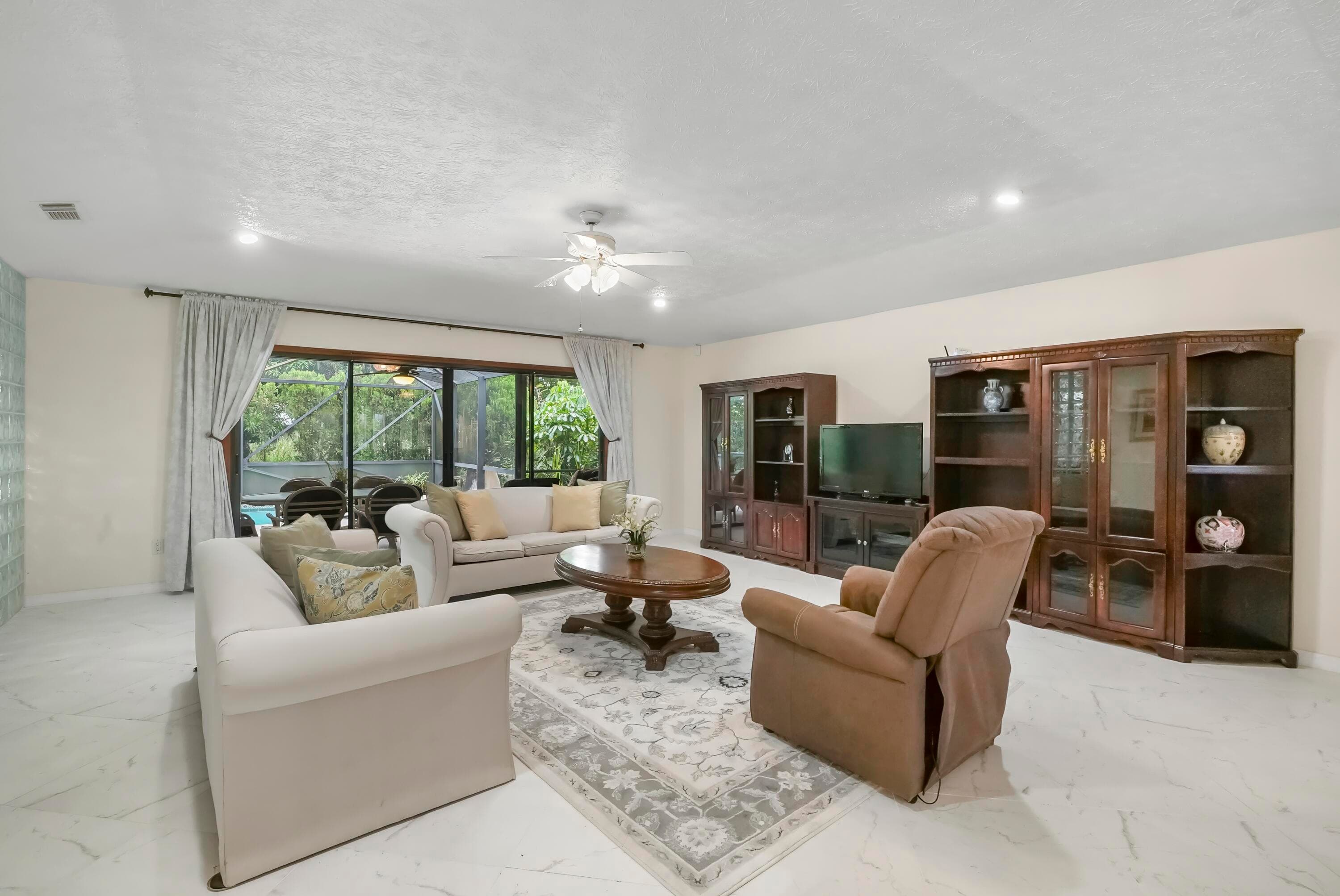 472 SE Majestic Terrace, Port St. Lucie, FL 34983 — photo 6 of 40