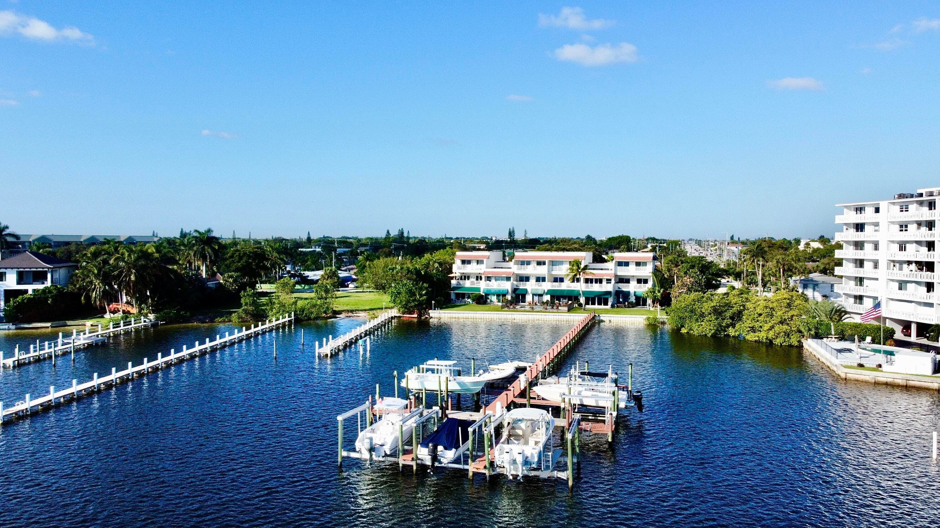 324 N Lake Drive, Lantana, FL 33462 — photo 4 of 45