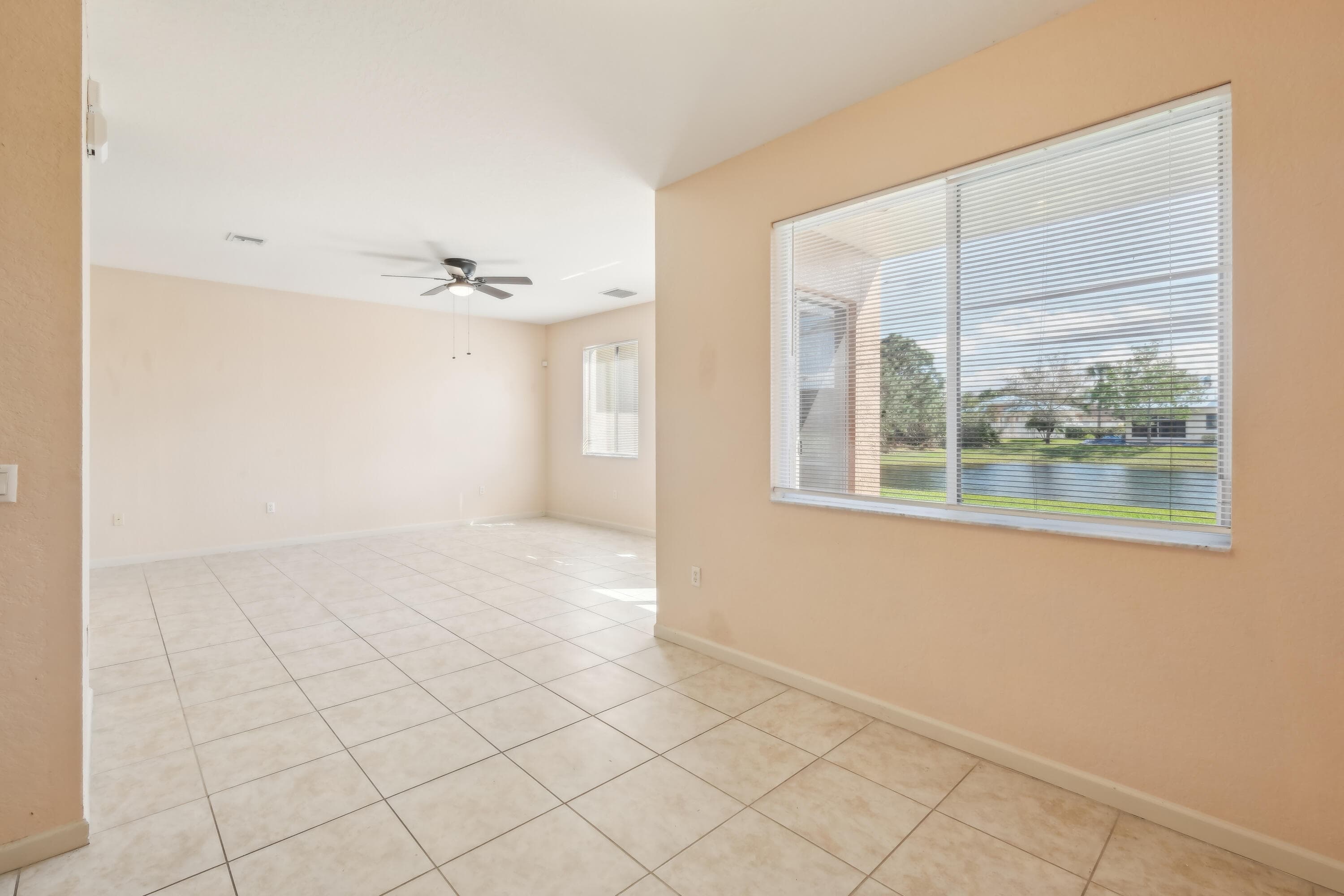 2584 SW Stockbridge Sq Square SW, Vero Beach, FL 32962 — photo 30 of 59