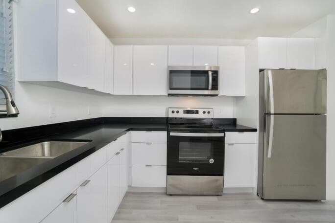 4315 NW 115th Avenue, Coral Springs, FL 33065 — photo 3 of 16