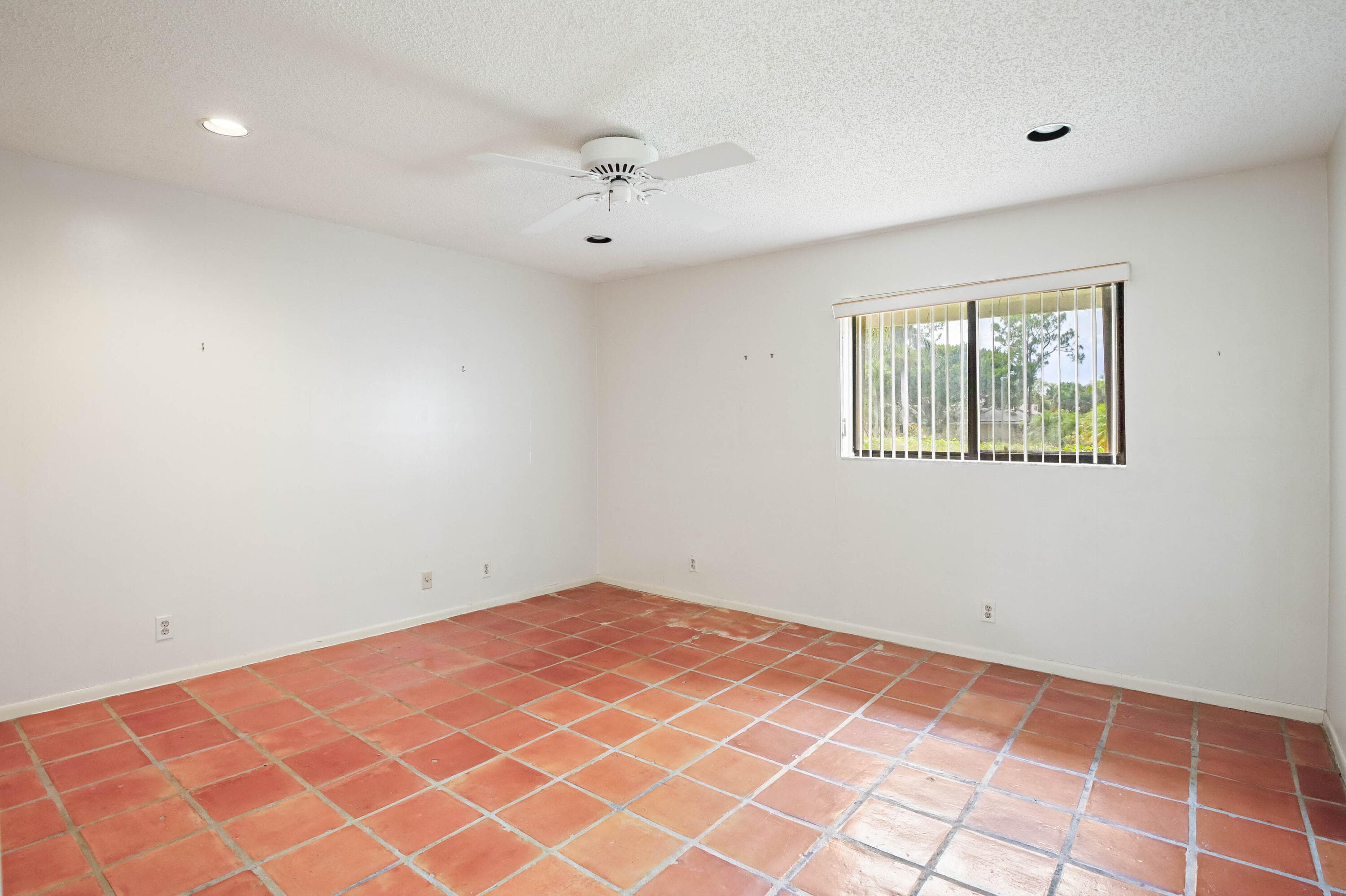 6888 Fountains Circle, Lake Worth, FL 33467 — photo 23 of 46