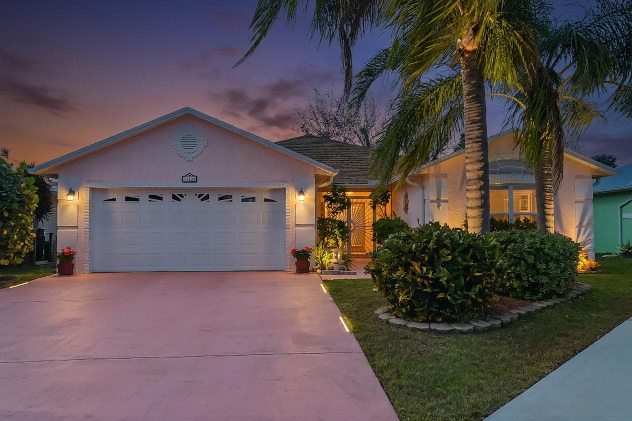 14196 Cisne Circle, Fort Pierce, FL 34951 — photo 1 of 37