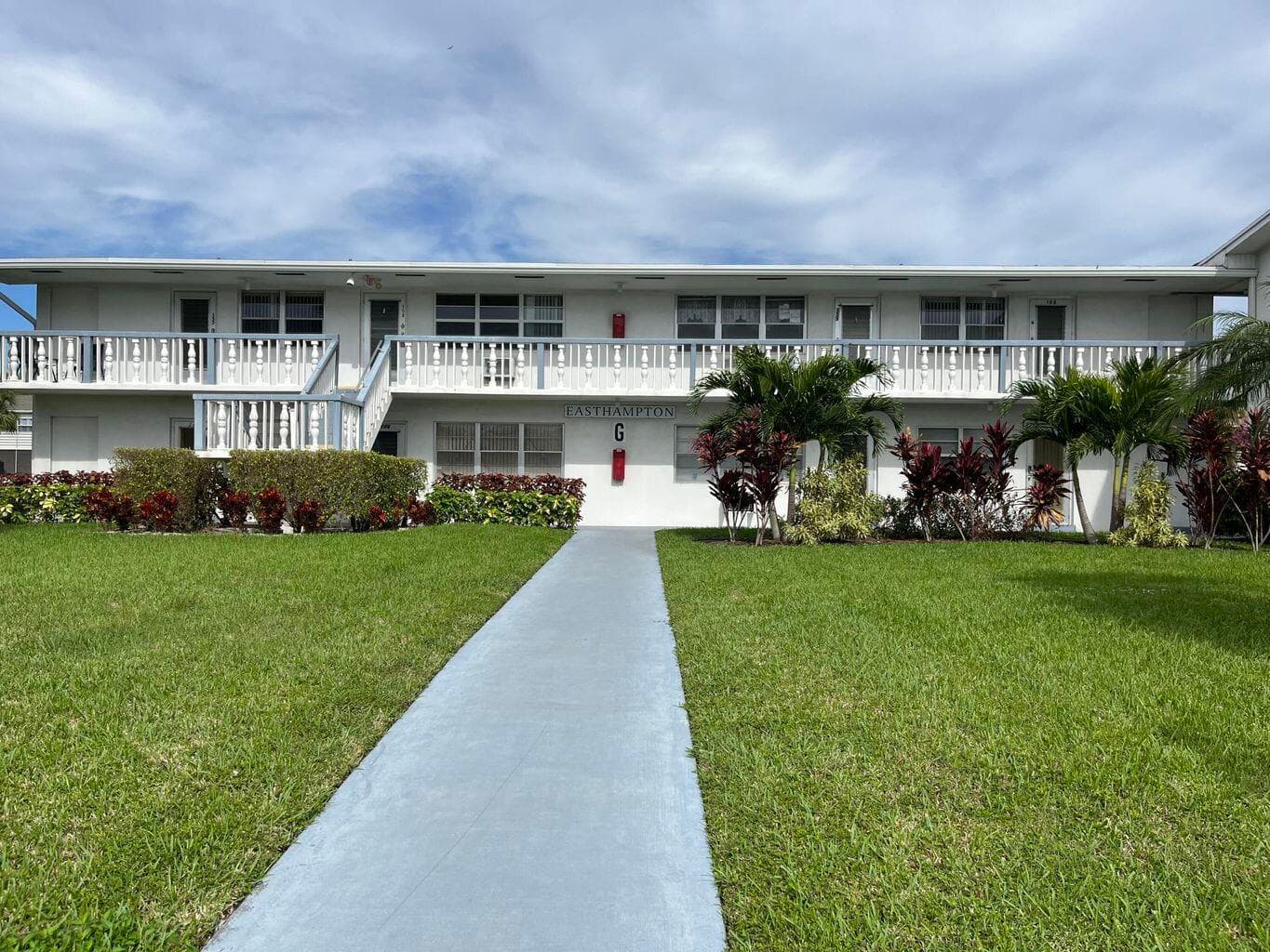 159 Easthampton G, West Palm Beach, FL 33417 — photo 1 of 27