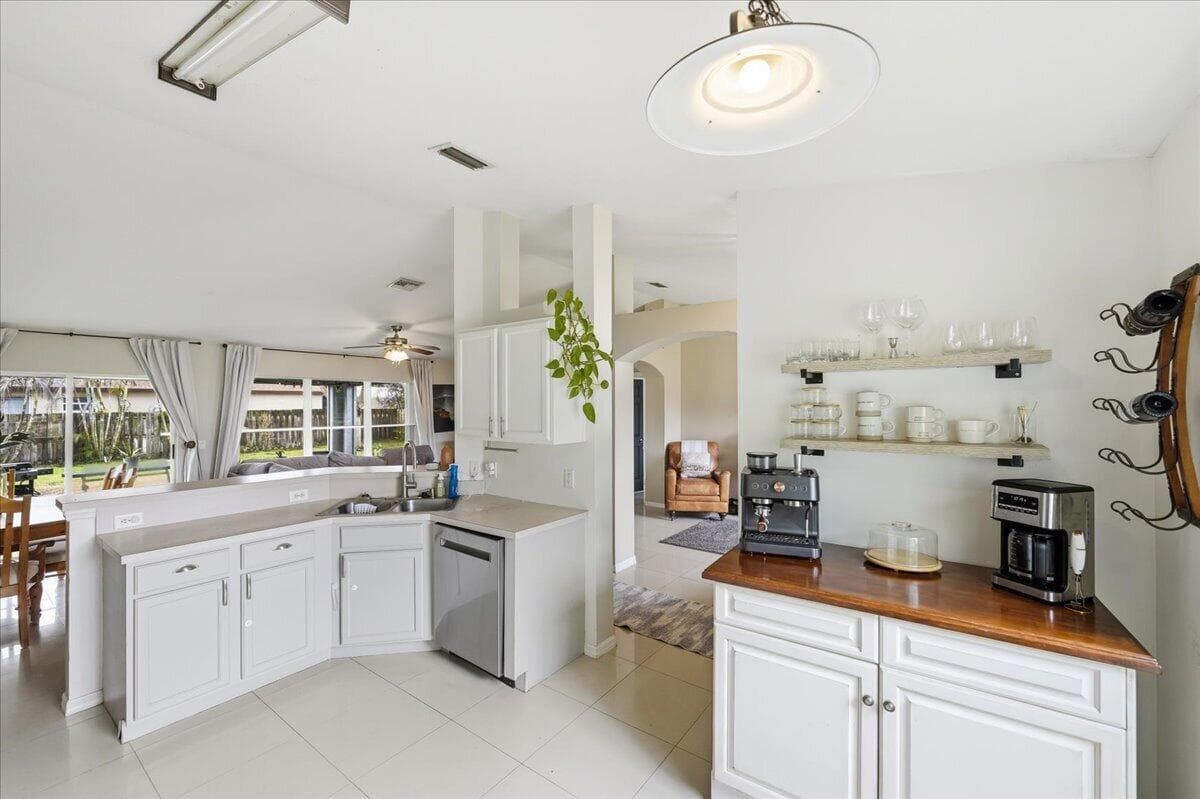 6208 NW Kukui Court, Port St. Lucie, FL 34983 — photo 10 of 36