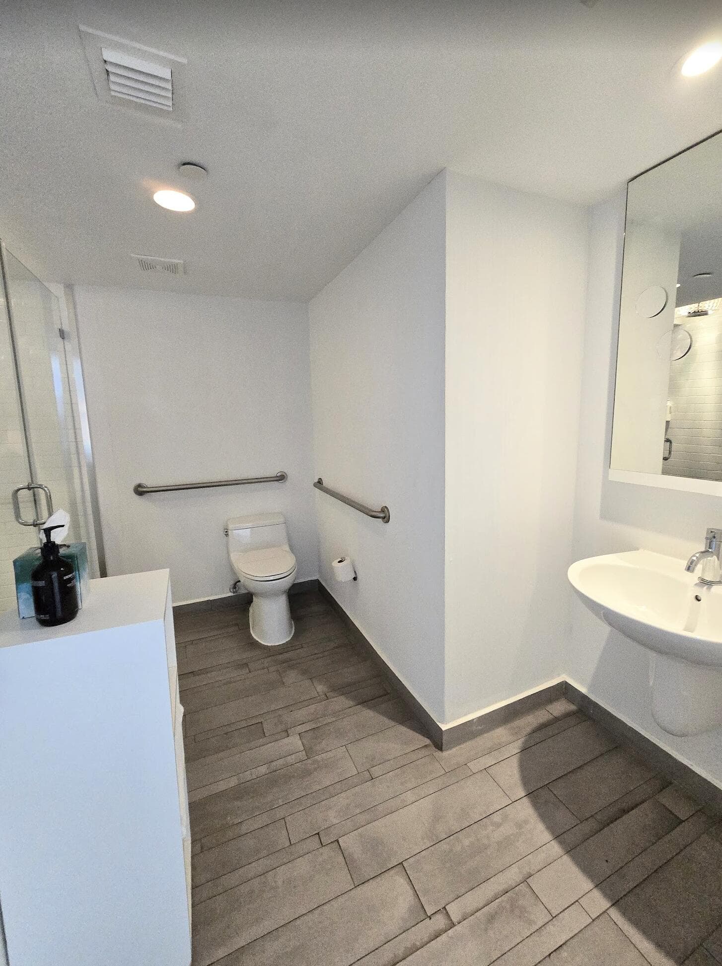1100 West Avenue 918, Miami Beach, FL 33139 — photo 9 of 20