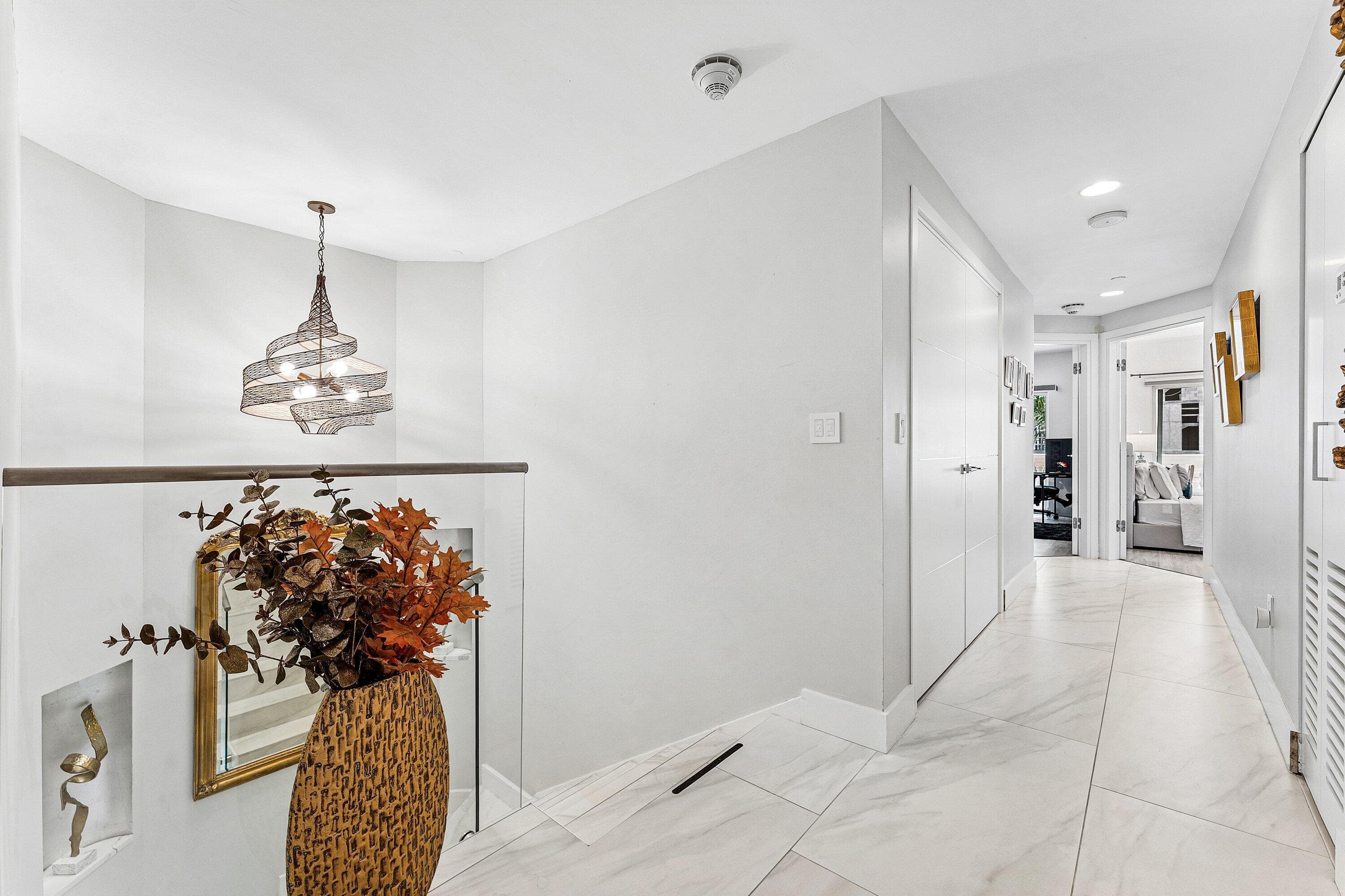 19 Hendricks Isle, Fort Lauderdale, FL 33301 — photo 22 of 39