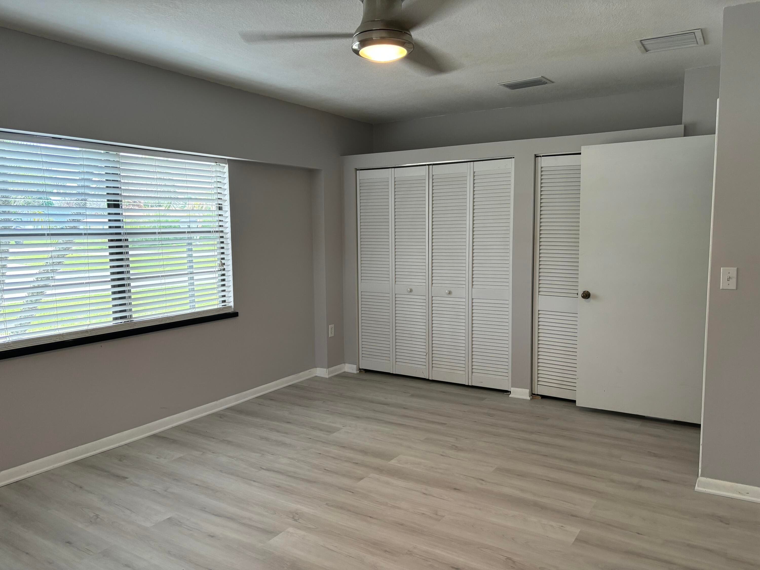 202 SW Crescent Avenue, Port St. Lucie, FL 34984 — photo 17 of 43