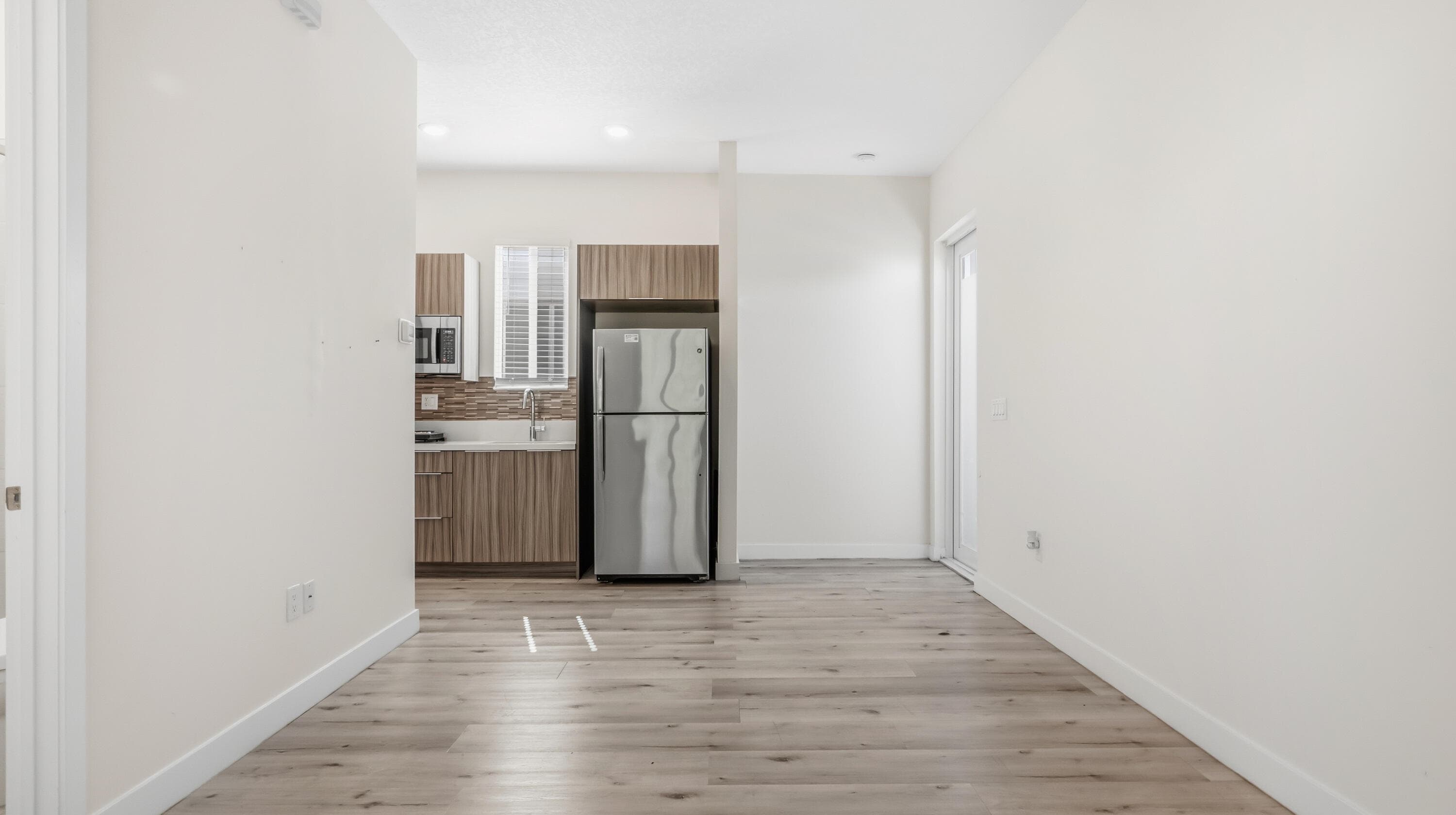 10351 NW 66th Street, Doral, FL 33178 — photo 4 of 11
