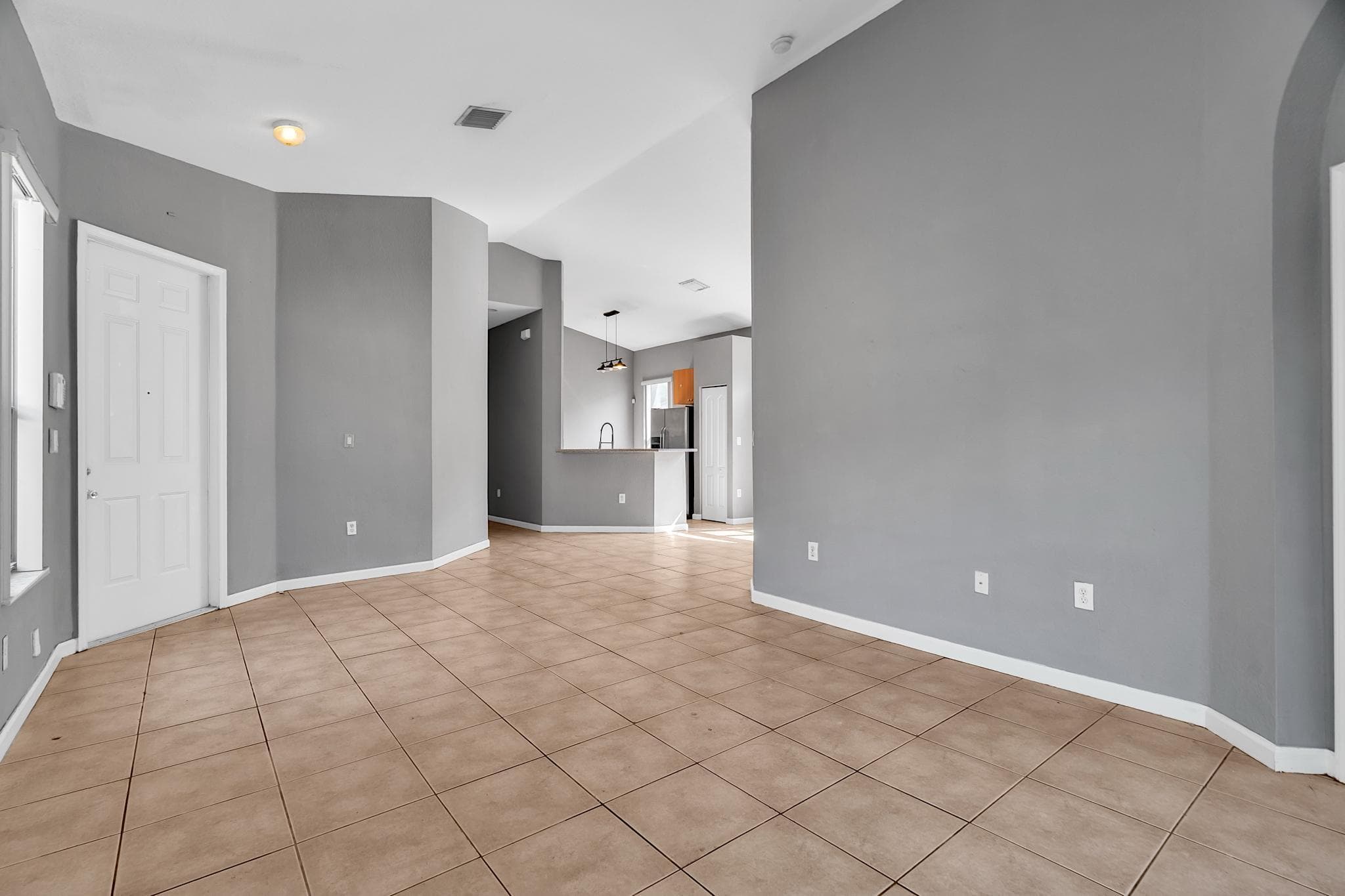 2302 NE 37th Road, Homestead, FL 33033 — photo 6 of 43