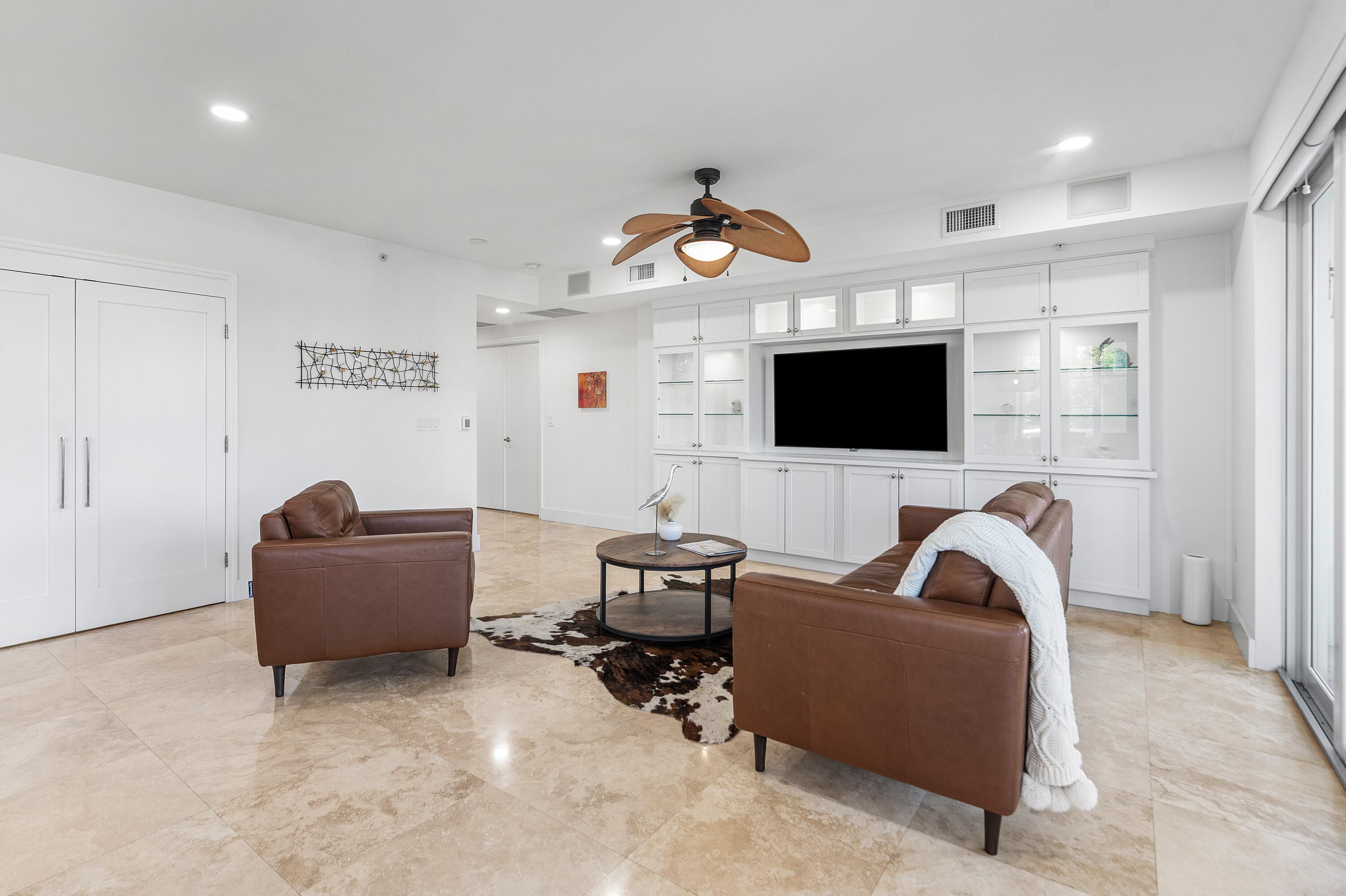 155 S Ocean Avenue 305, Palm Beach Shores, FL 33404 — photo 16 of 63